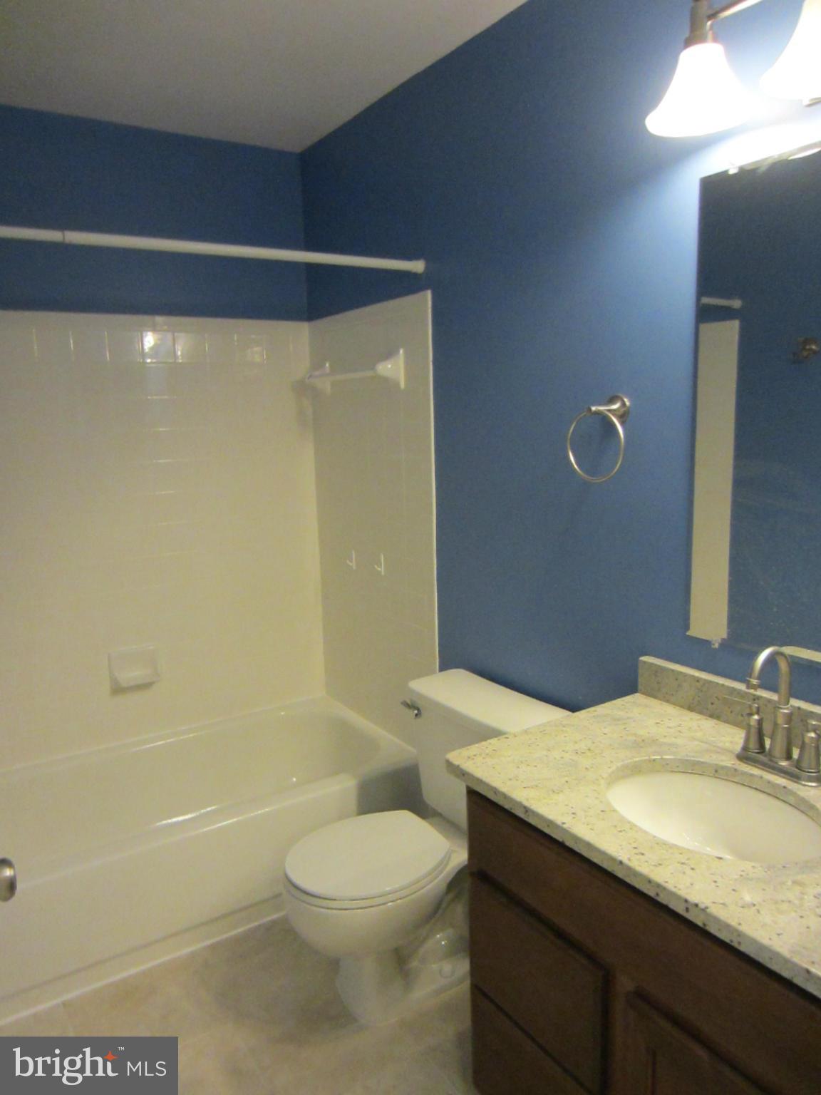 KINGSTOWNE - Residential Lease