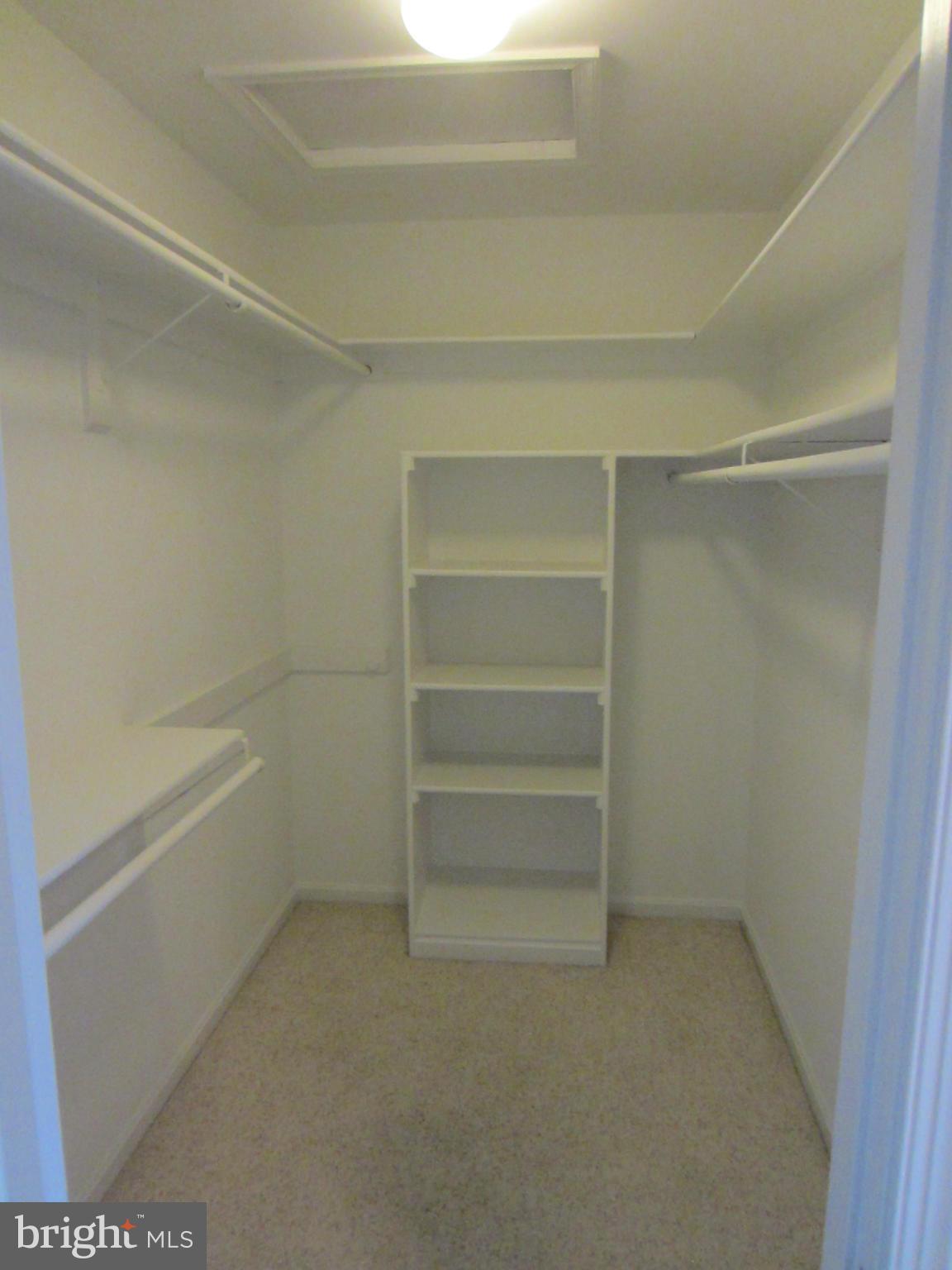 KINGSTOWNE - Residential Lease