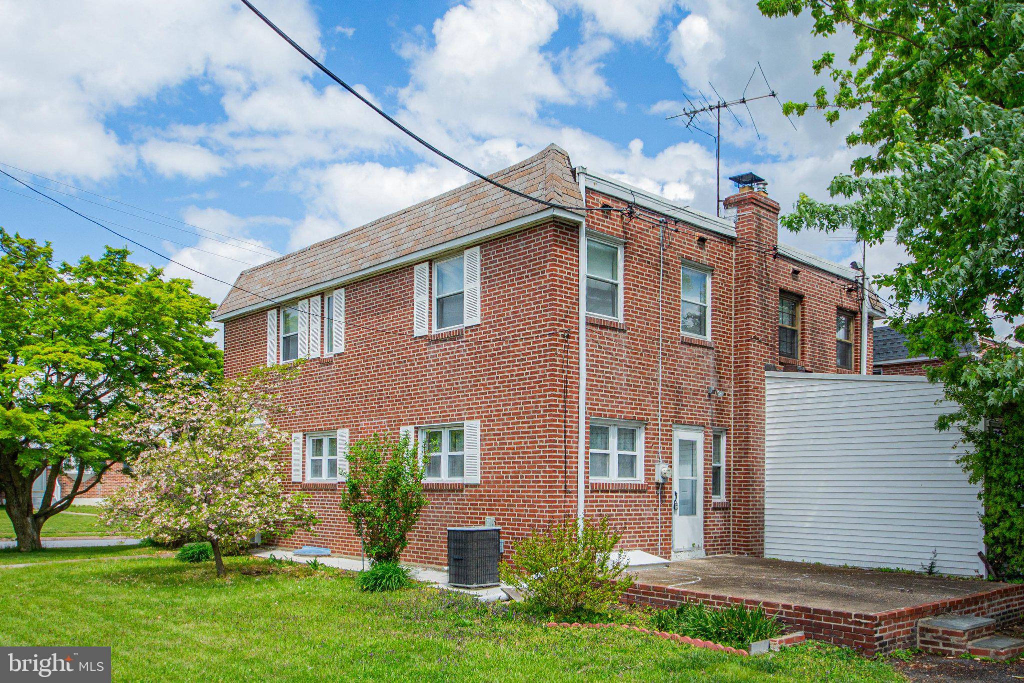 BROOKHAVEN - Residential