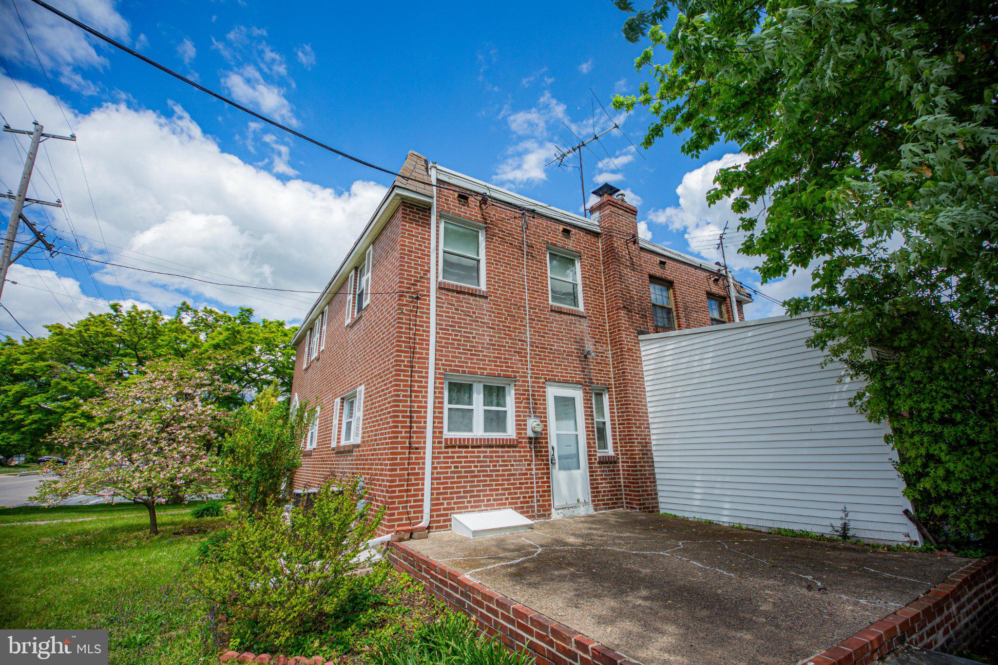 BROOKHAVEN - Residential