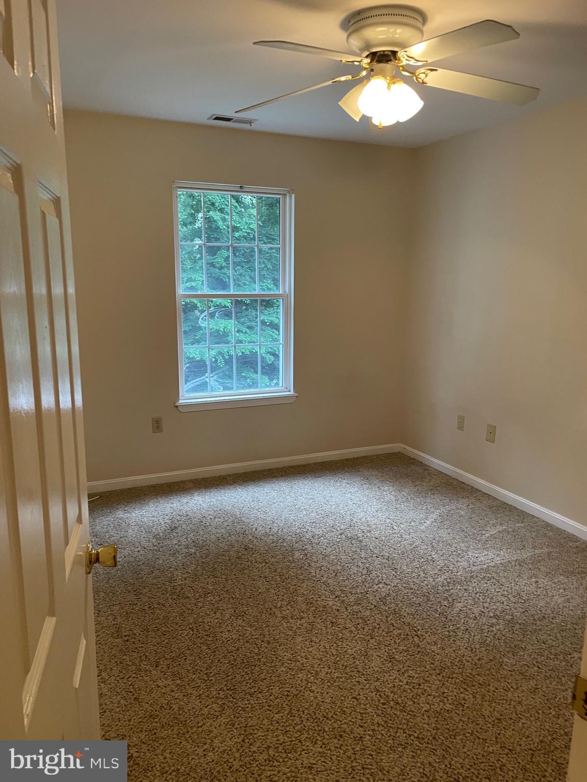 NORTH CHESAPEAKE BEACH - Residential Lease