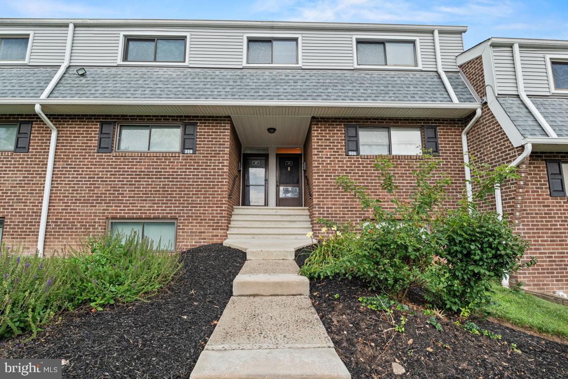 318 STONY WAY