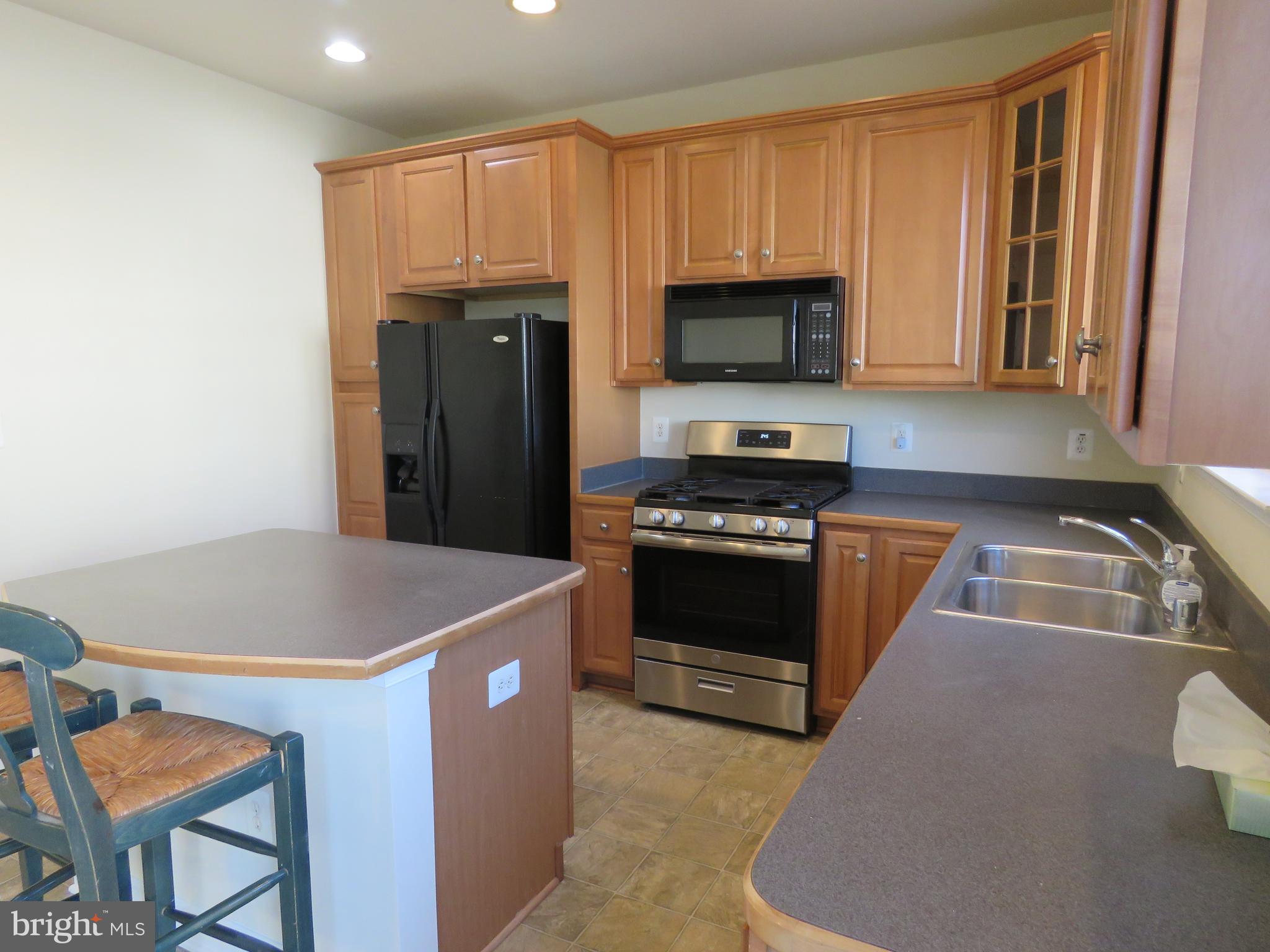 HIGHLANDS AT CLARKSBURG - Residential Lease