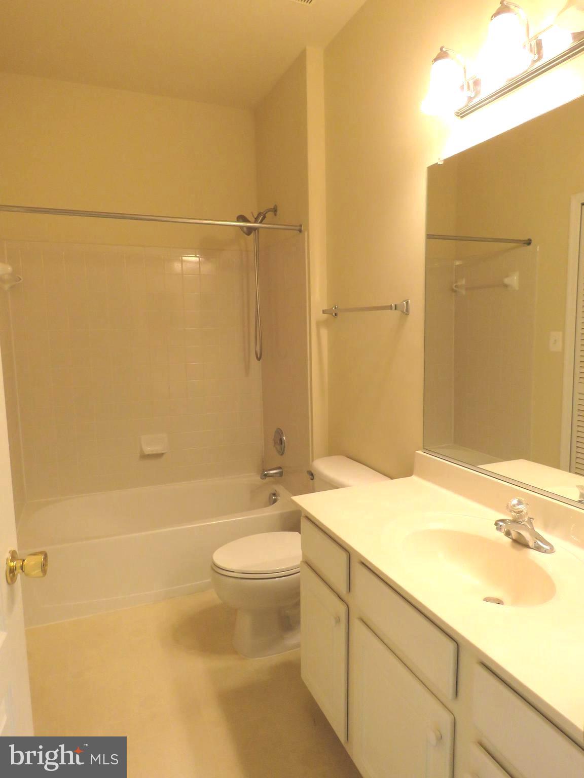 HIGHLANDS AT CLARKSBURG - Residential Lease