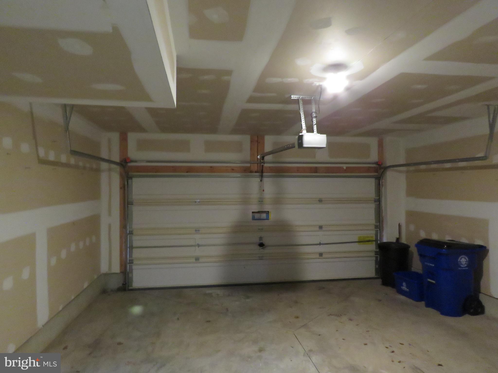 HIGHLANDS AT CLARKSBURG - Residential Lease