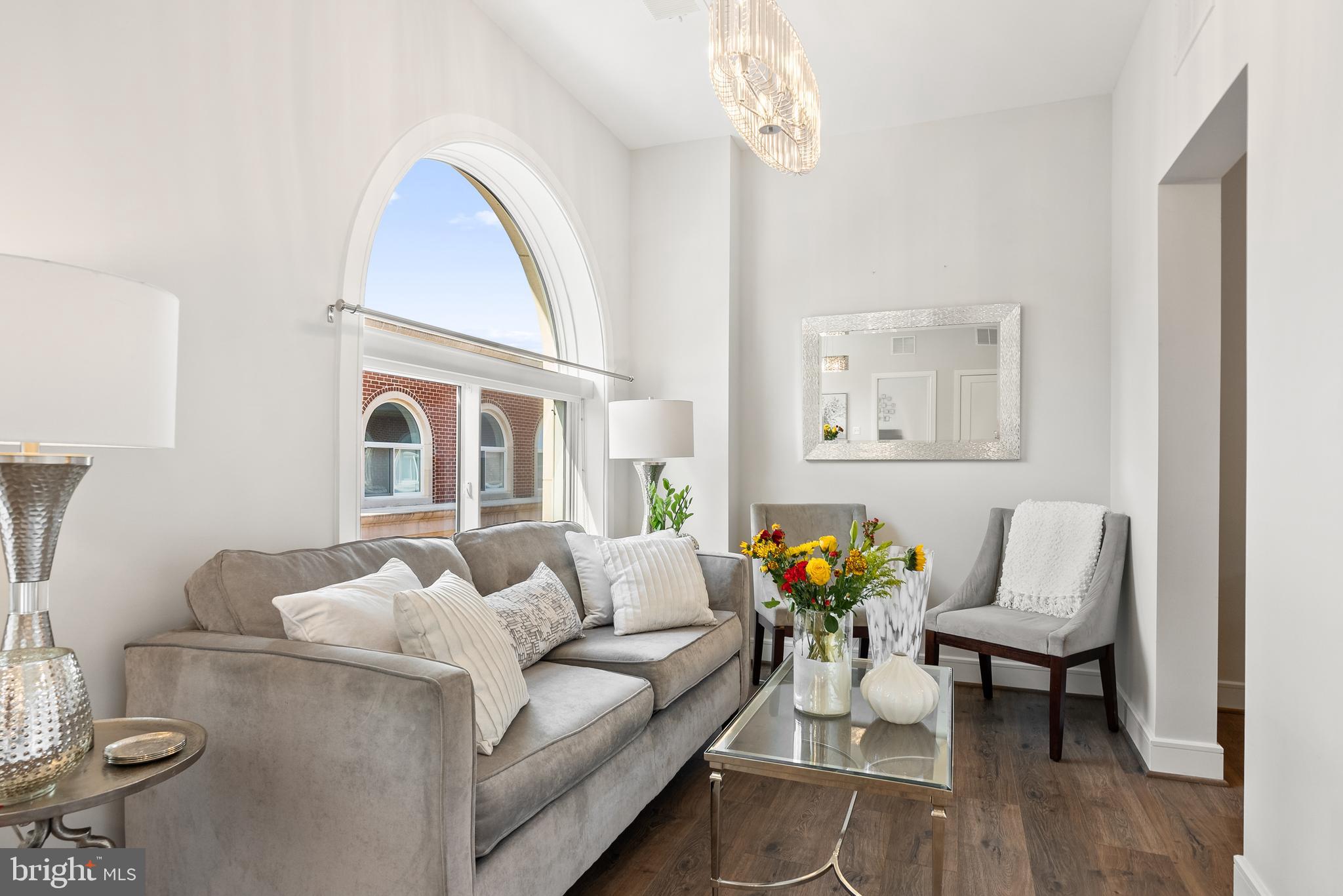 OLD TOWN NORTH - Residential