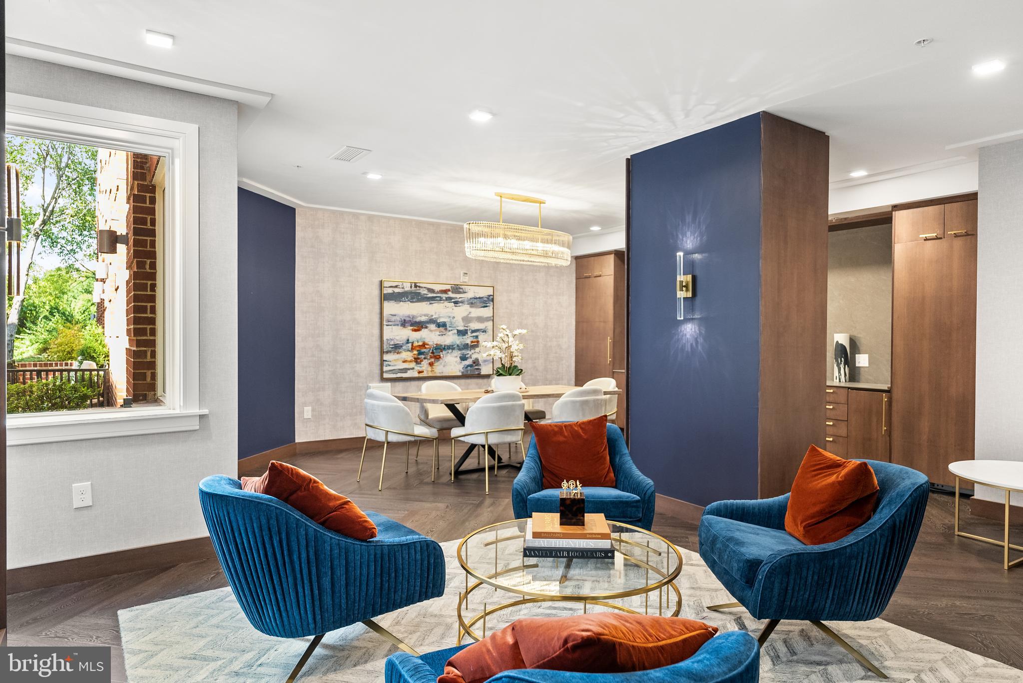 OLD TOWN NORTH - Residential