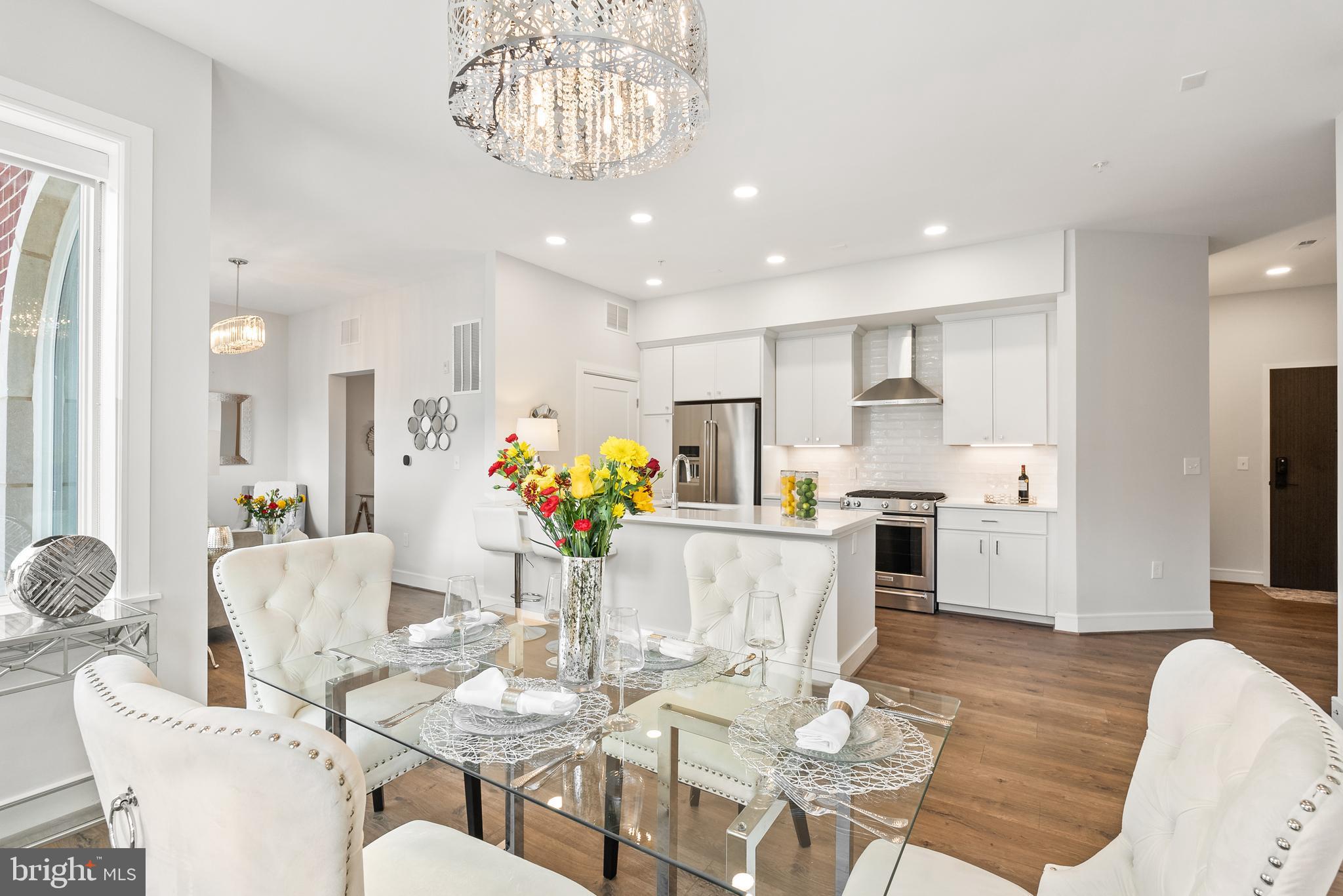 OLD TOWN NORTH - Residential