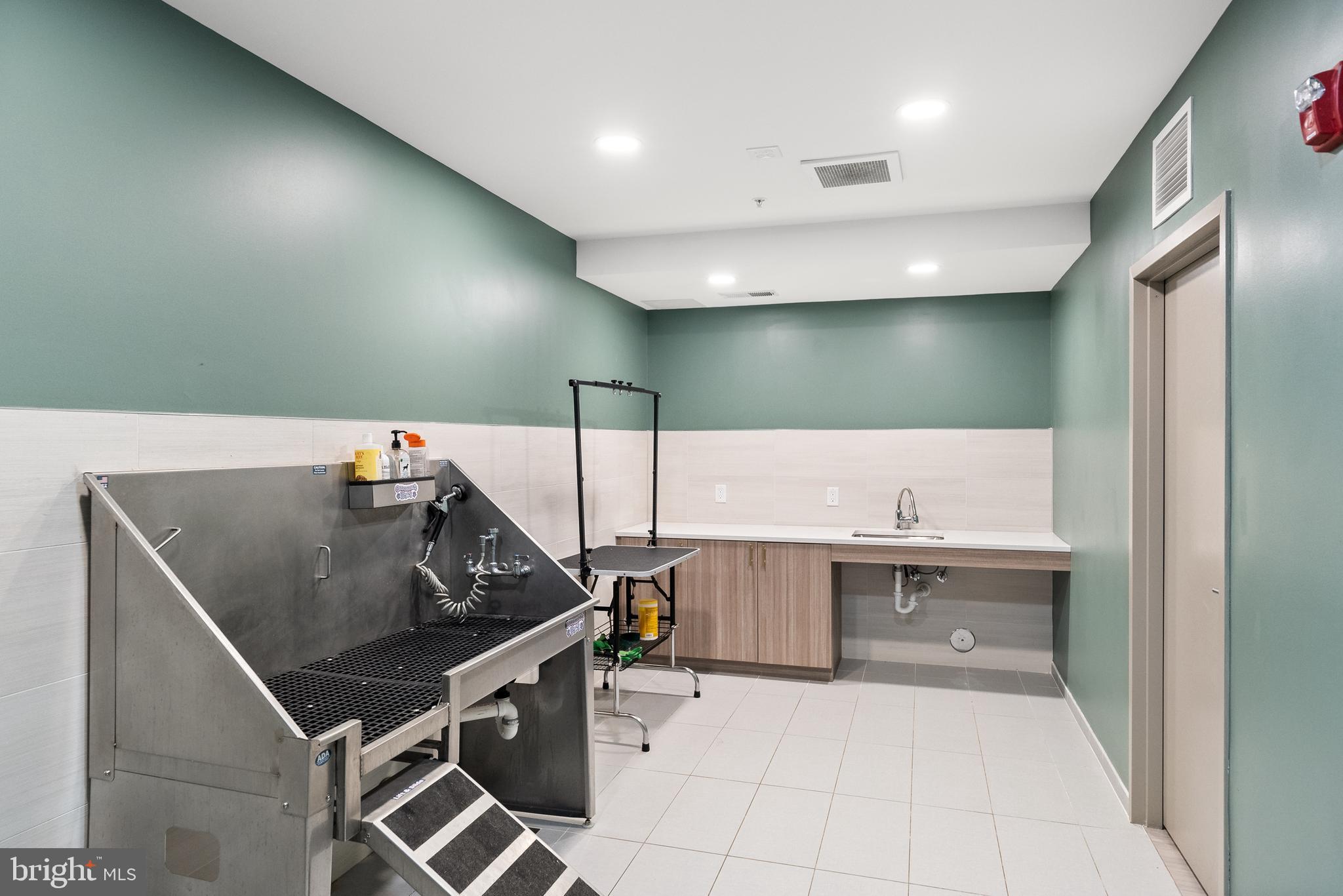 OLD TOWN NORTH - Residential