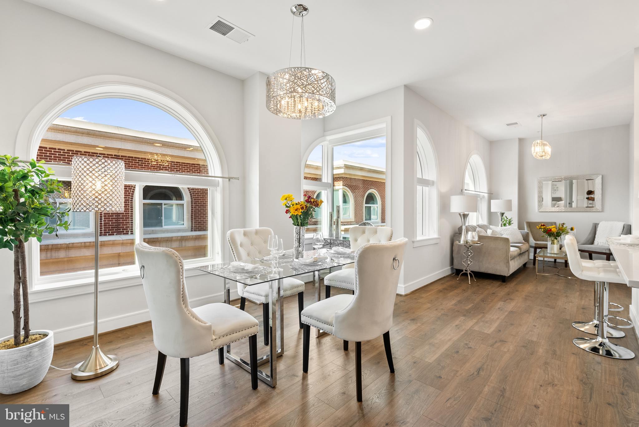 OLD TOWN NORTH - Residential