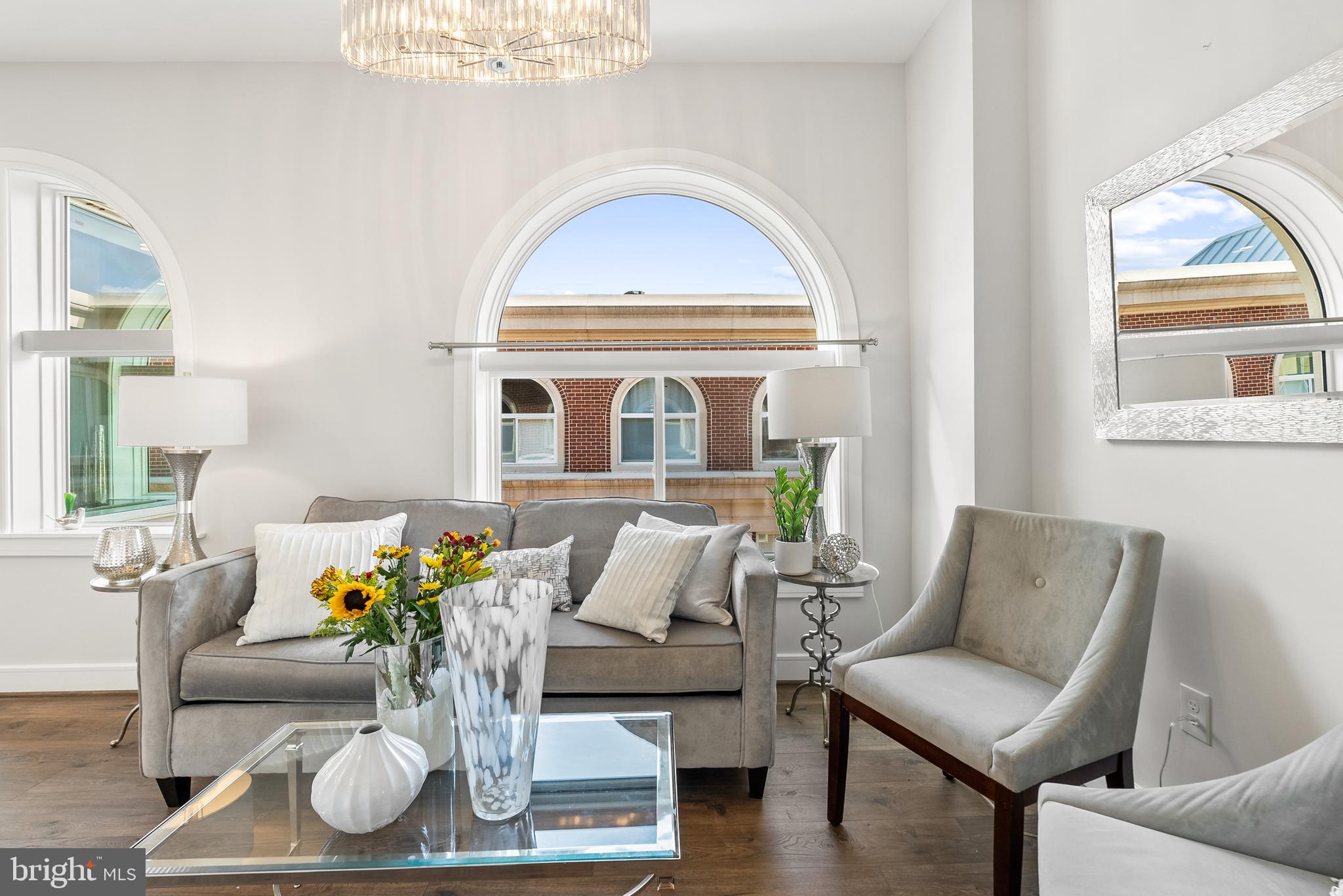 OLD TOWN NORTH - Residential