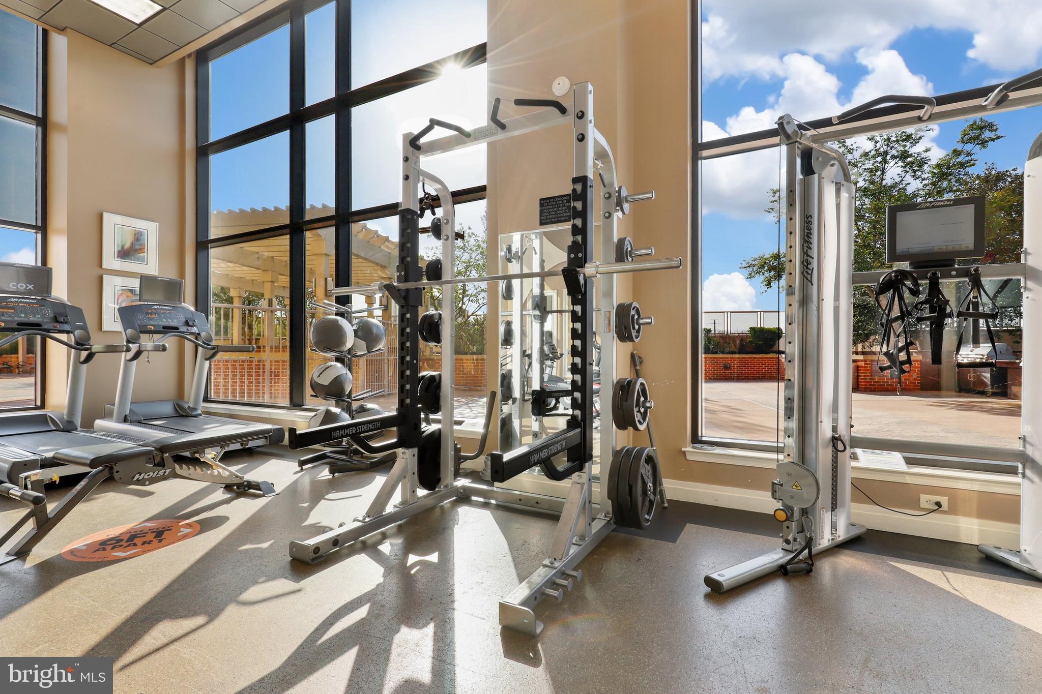 MIDTOWN ALEXANDRIA STATION CONDOMINIUM - Residential