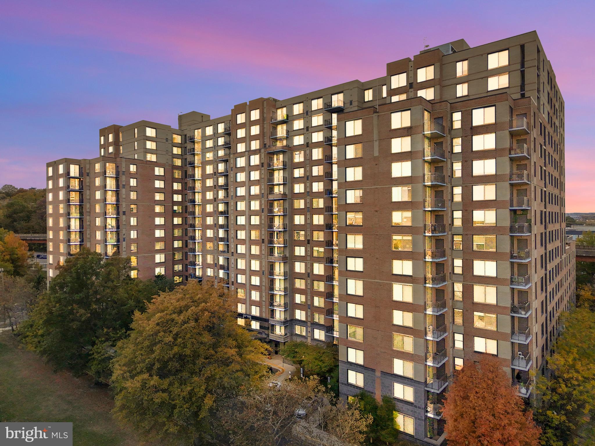 MIDTOWN ALEXANDRIA STATION CONDOMINIUM - Residential