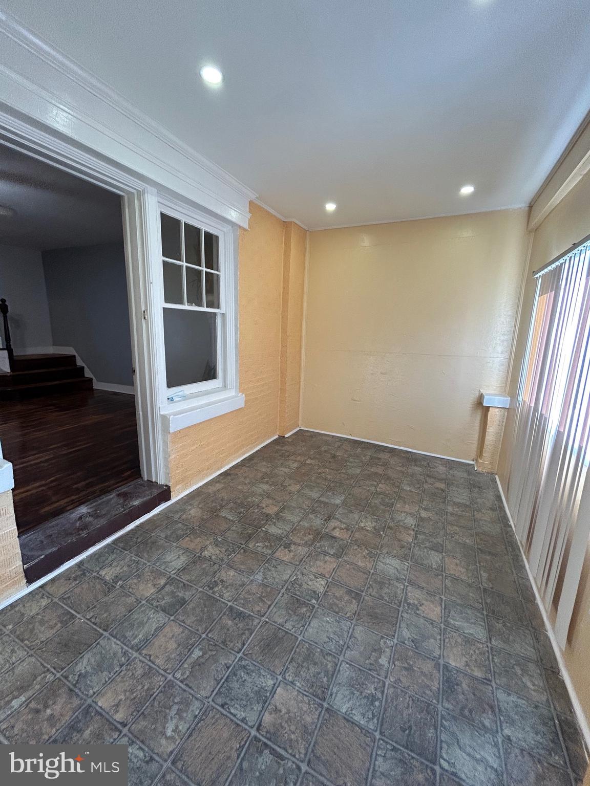 PHILADELPHIA (SOUTHWEST) - Residential Lease