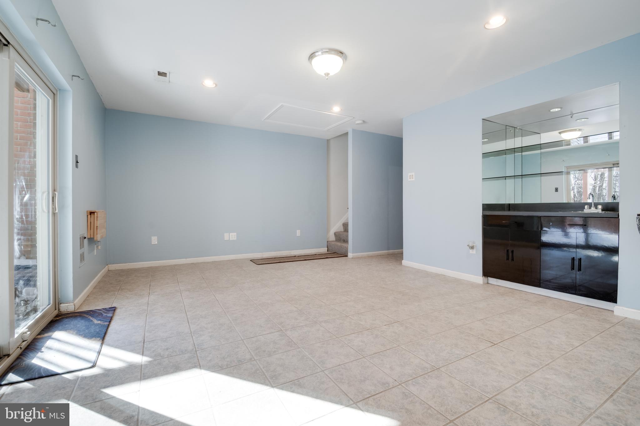 LOVETON FARMS - Residential