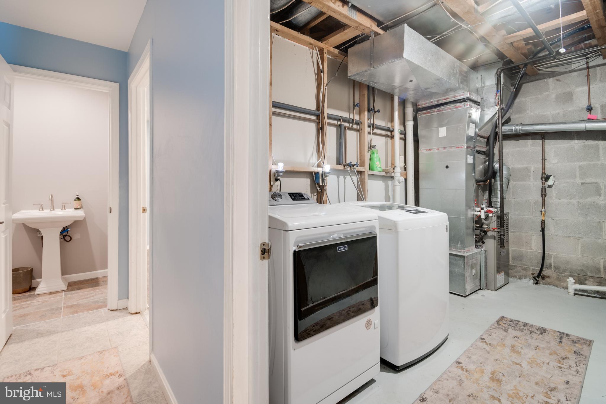 LOVETON FARMS - Residential