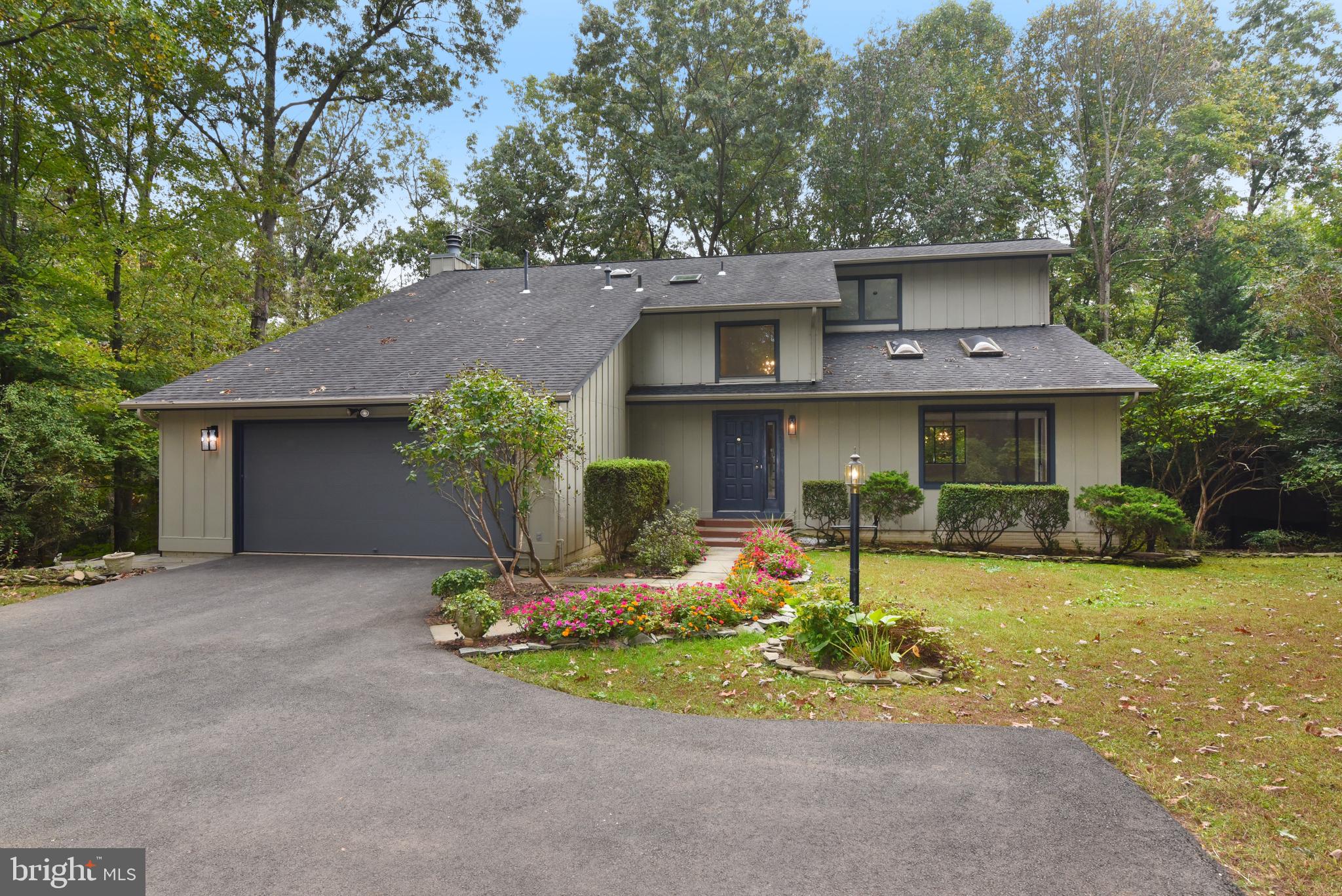 RESTON - Residential