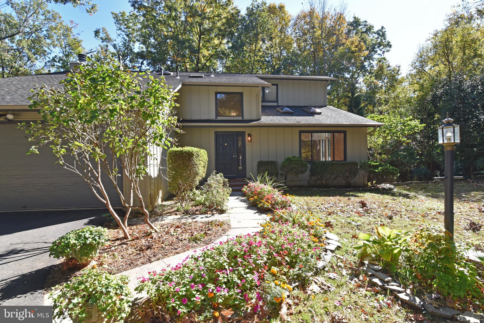 RESTON - Residential