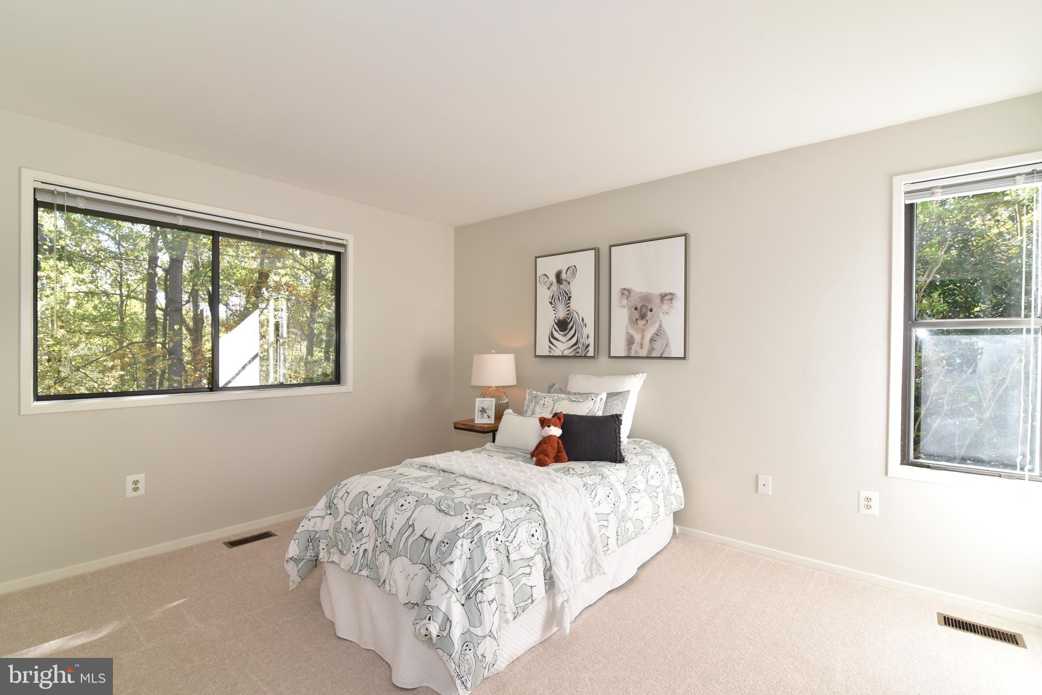 RESTON - Residential