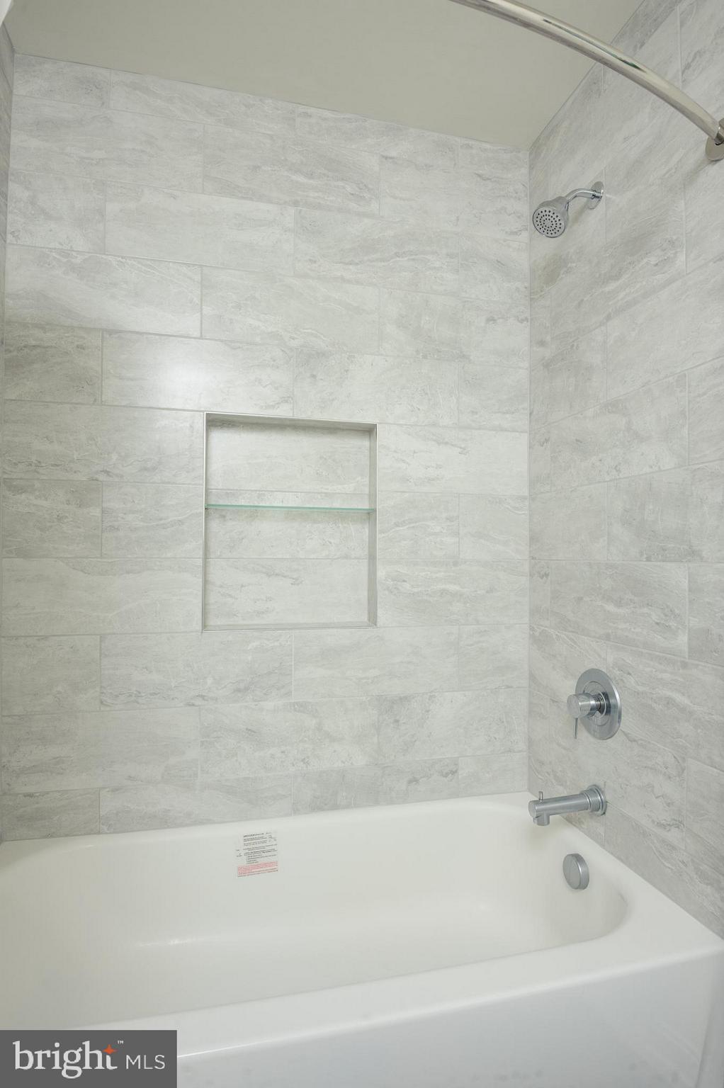 EASTPORT - Residential