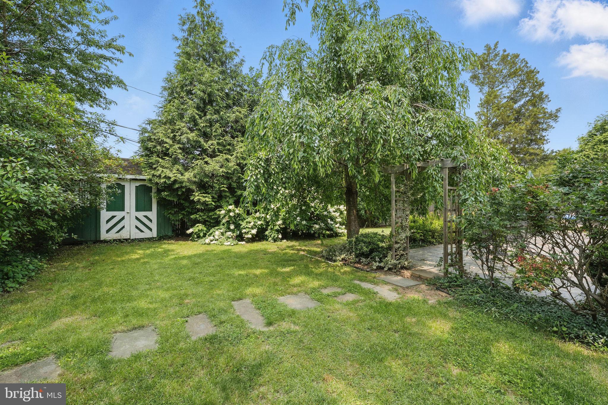 BELLE HAVEN ESTATES - Residential