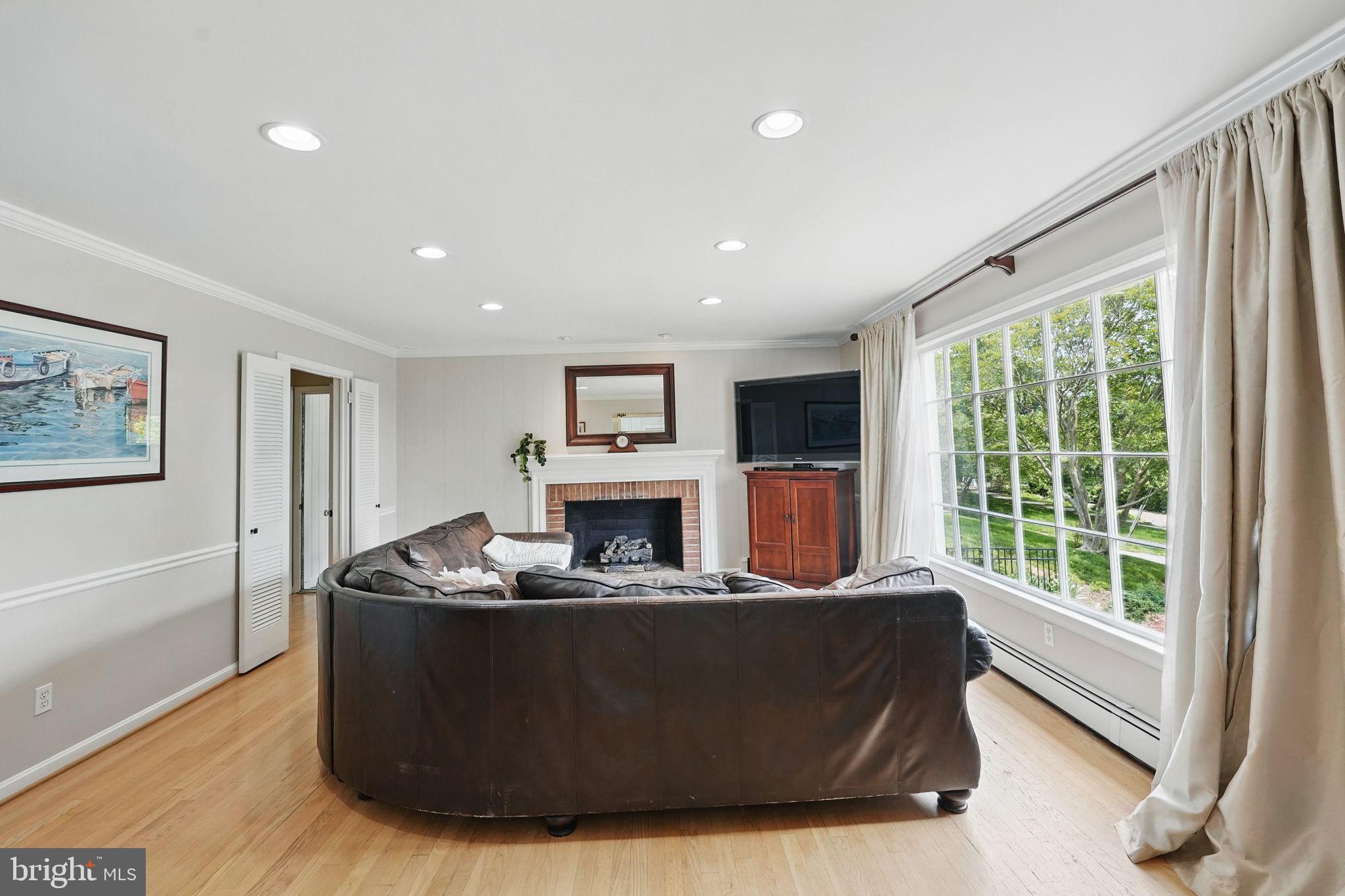 BELLE HAVEN ESTATES - Residential