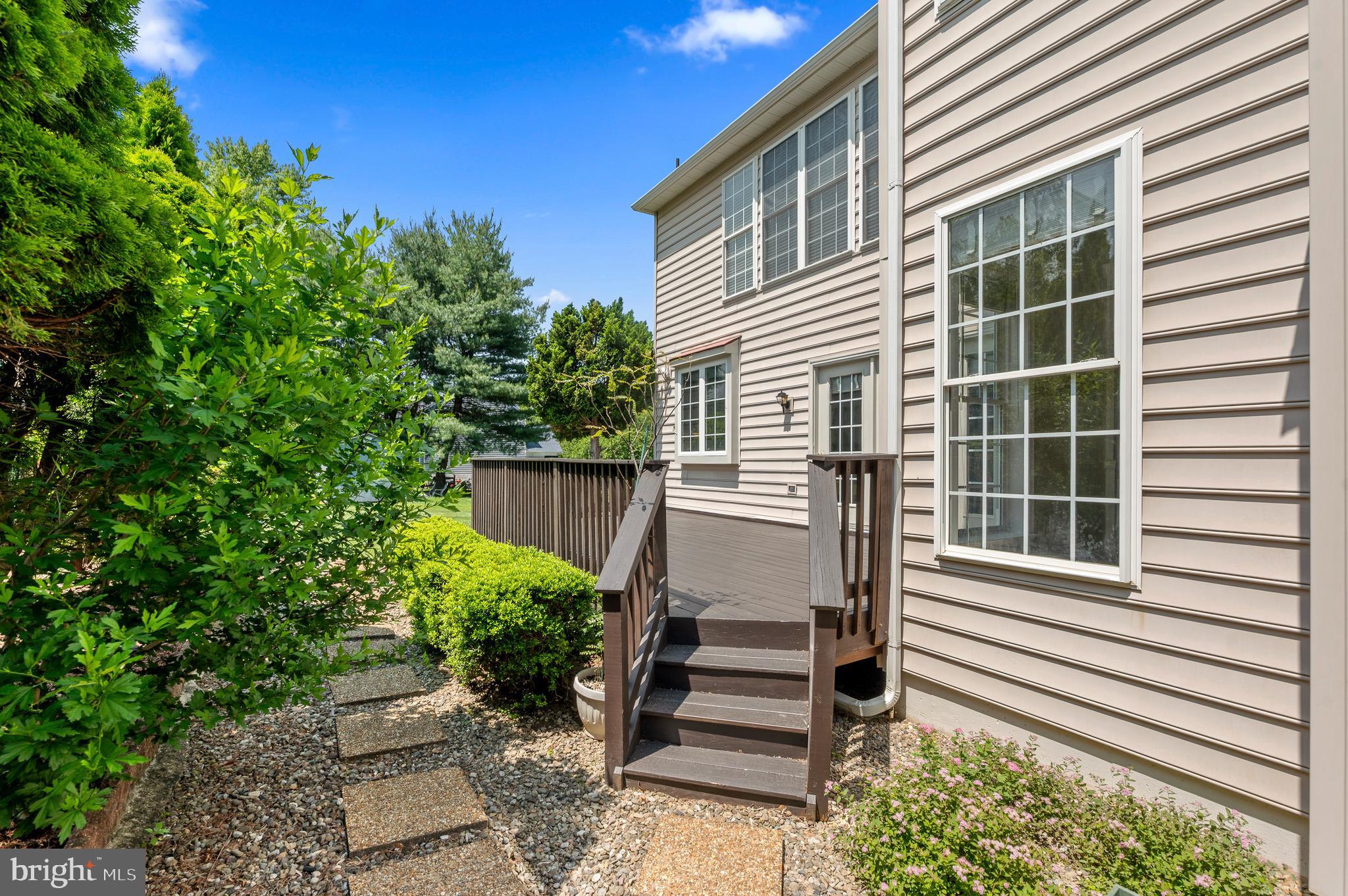 APPLEGATE - Residential