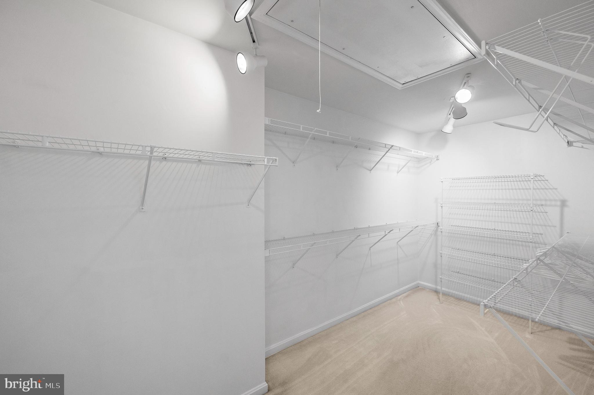 APPLEGATE - Residential