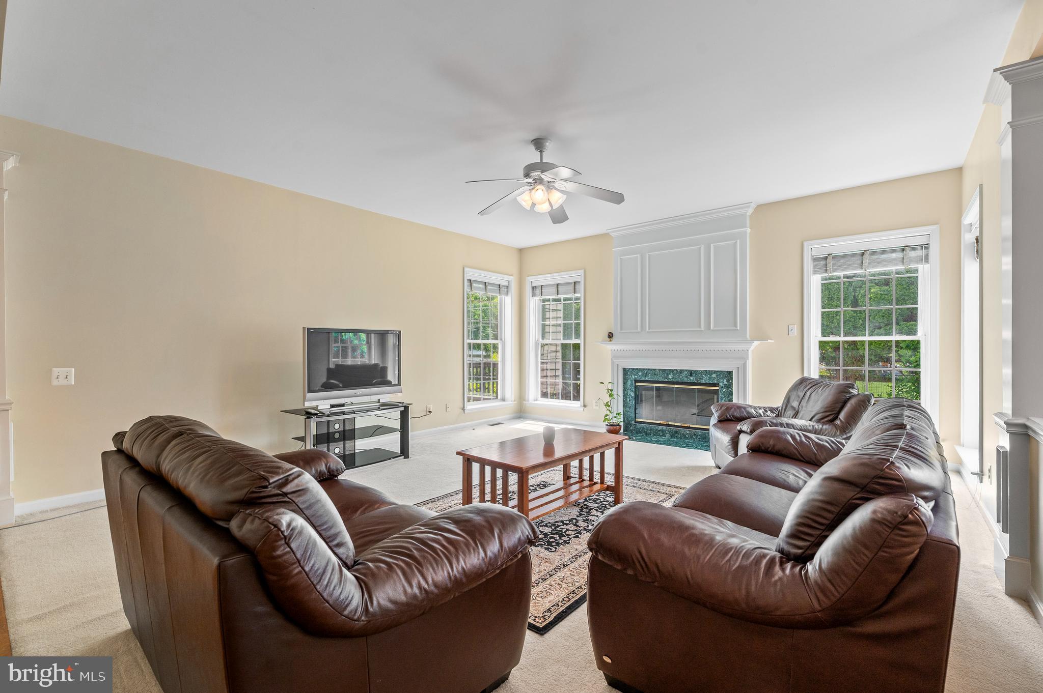 APPLEGATE - Residential