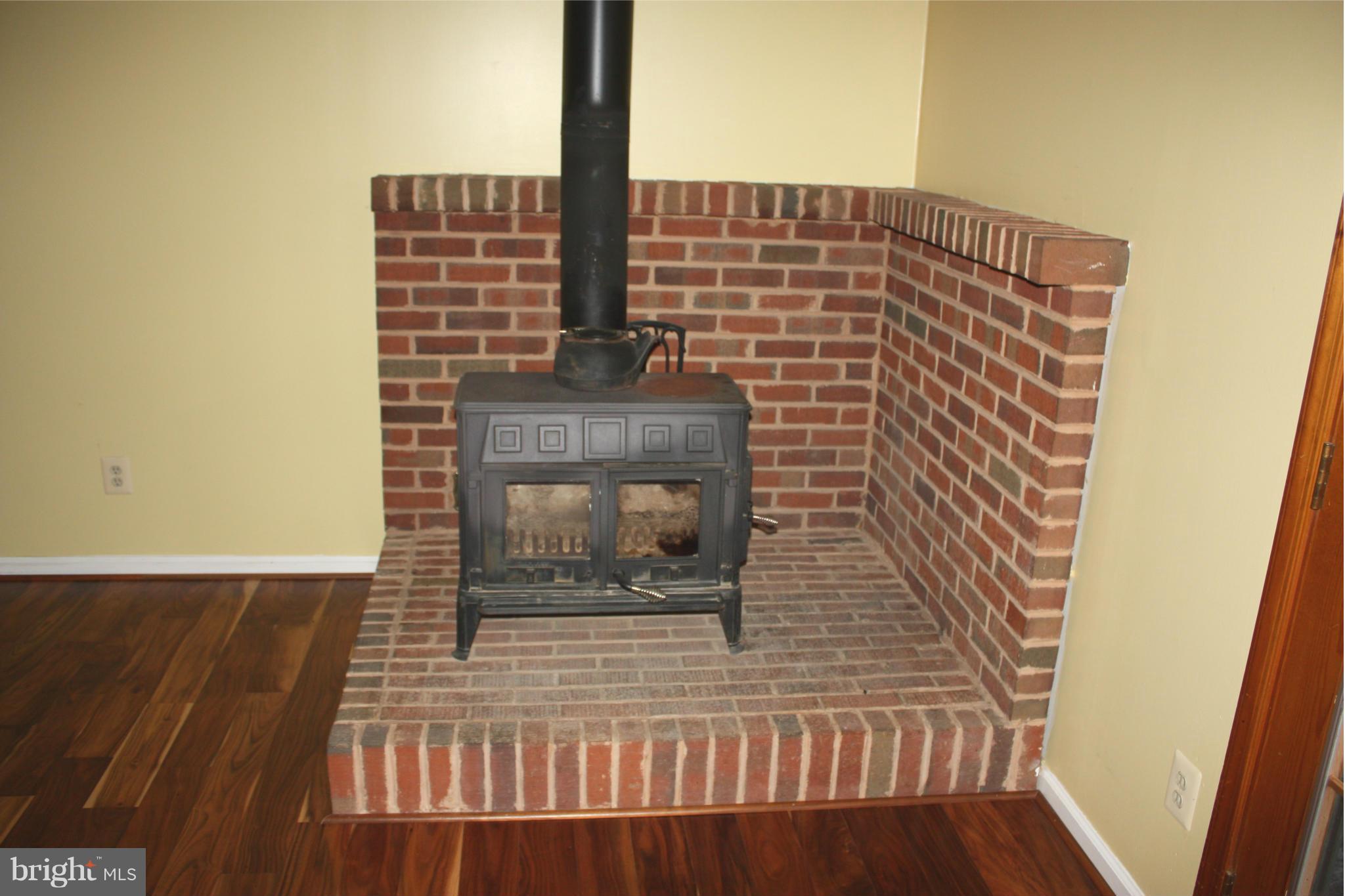 PARTRIDGE RUN EST - Residential Lease