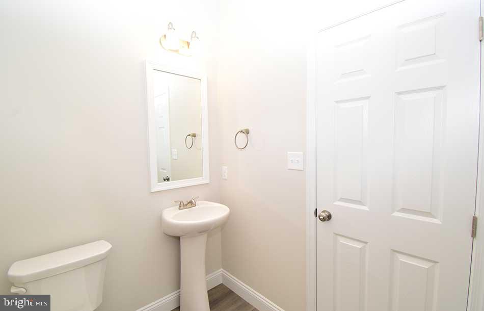 MCINTOSH FARMS - Residential