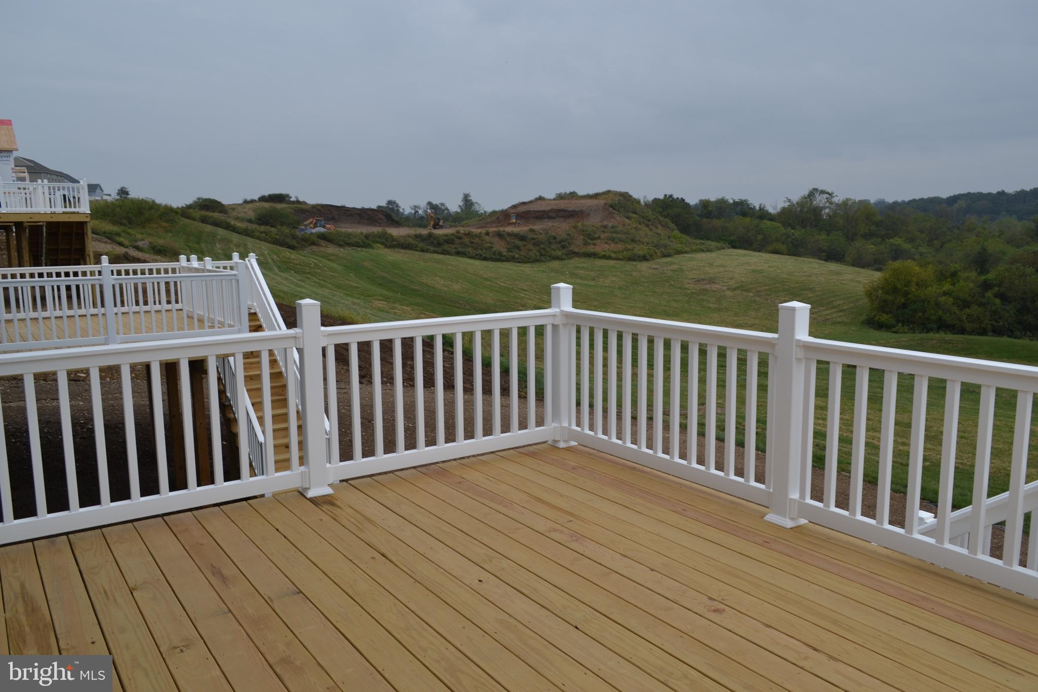 MCINTOSH FARMS - Residential