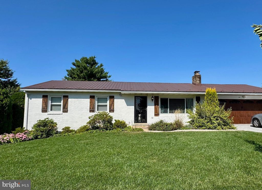 Photo of 23 Washington Road, NEW FREEDOM, PA 17349 (MLS # PAYK2088088)
