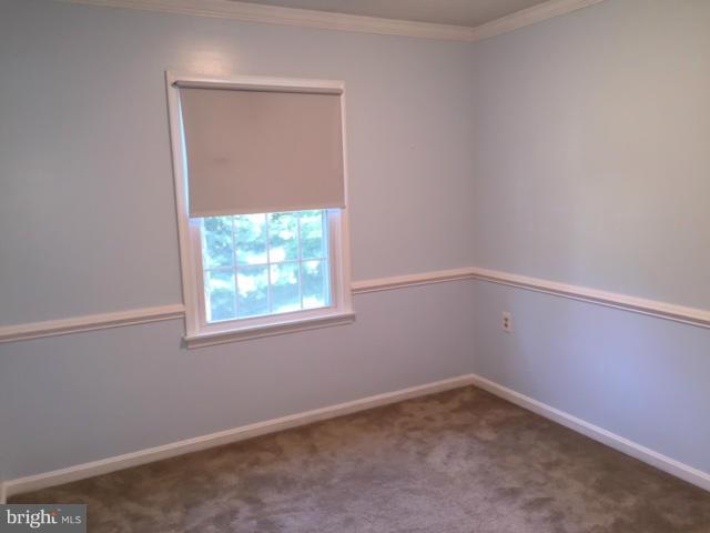 WILLIAMSBURG HEIGHTS - Residential Lease