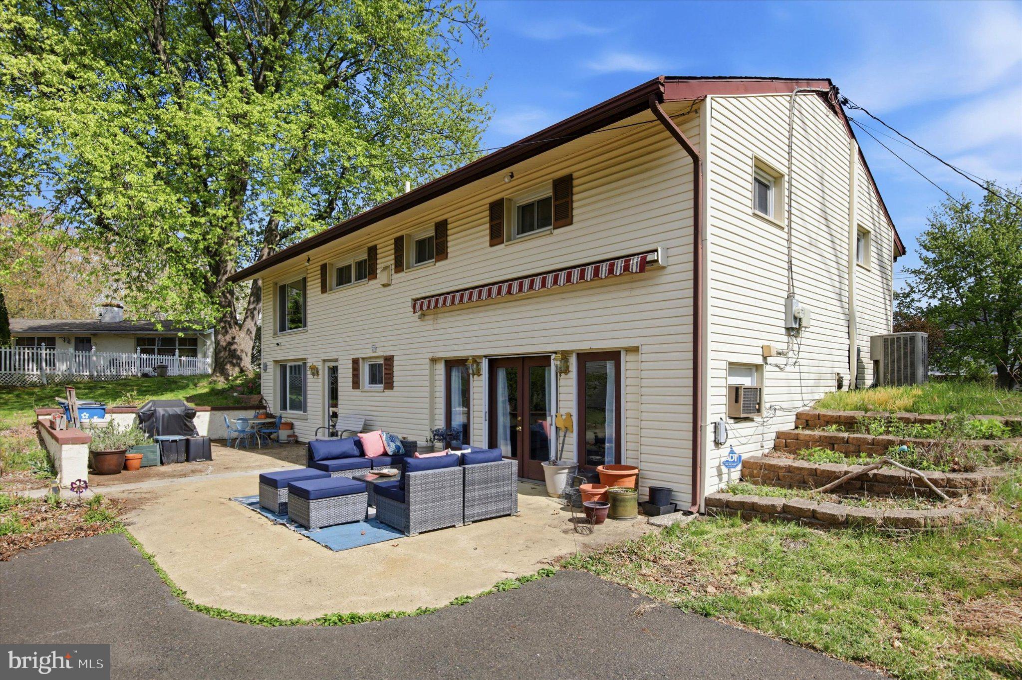 MILL CREEK VIL - Residential