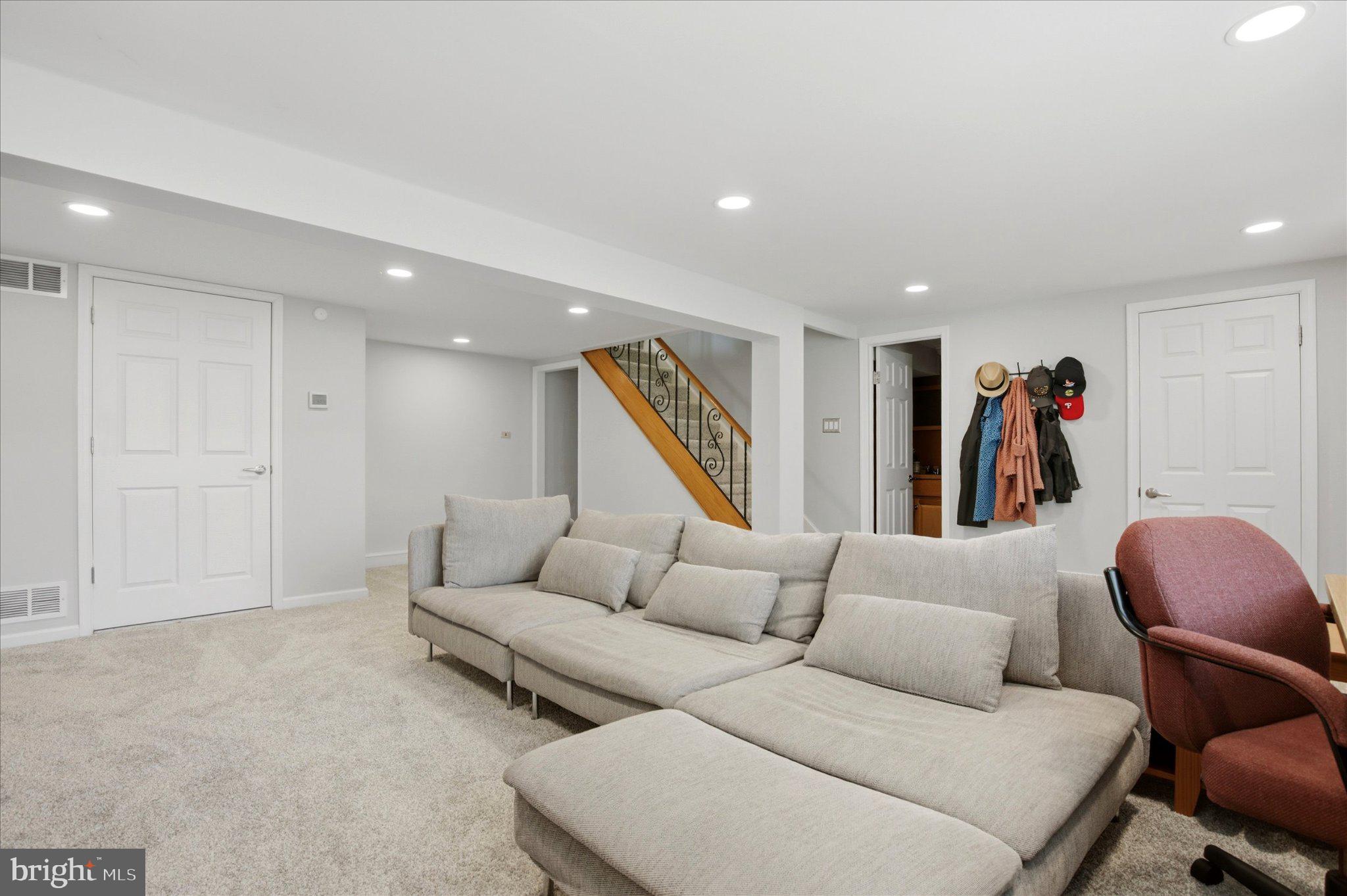MILL CREEK VIL - Residential