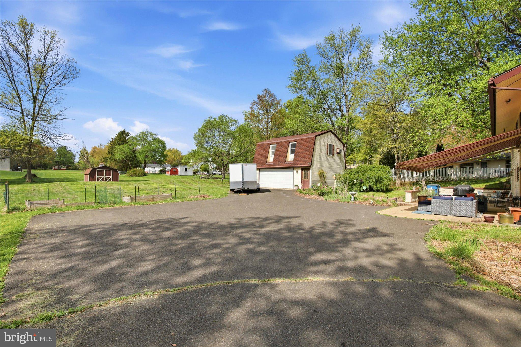 MILL CREEK VIL - Residential