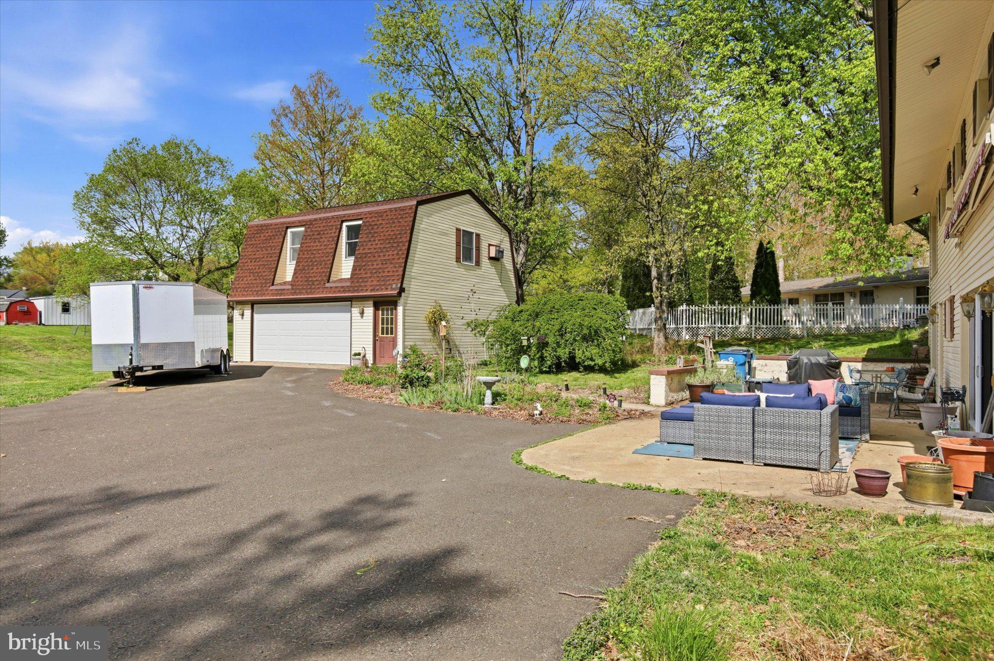 MILL CREEK VIL - Residential