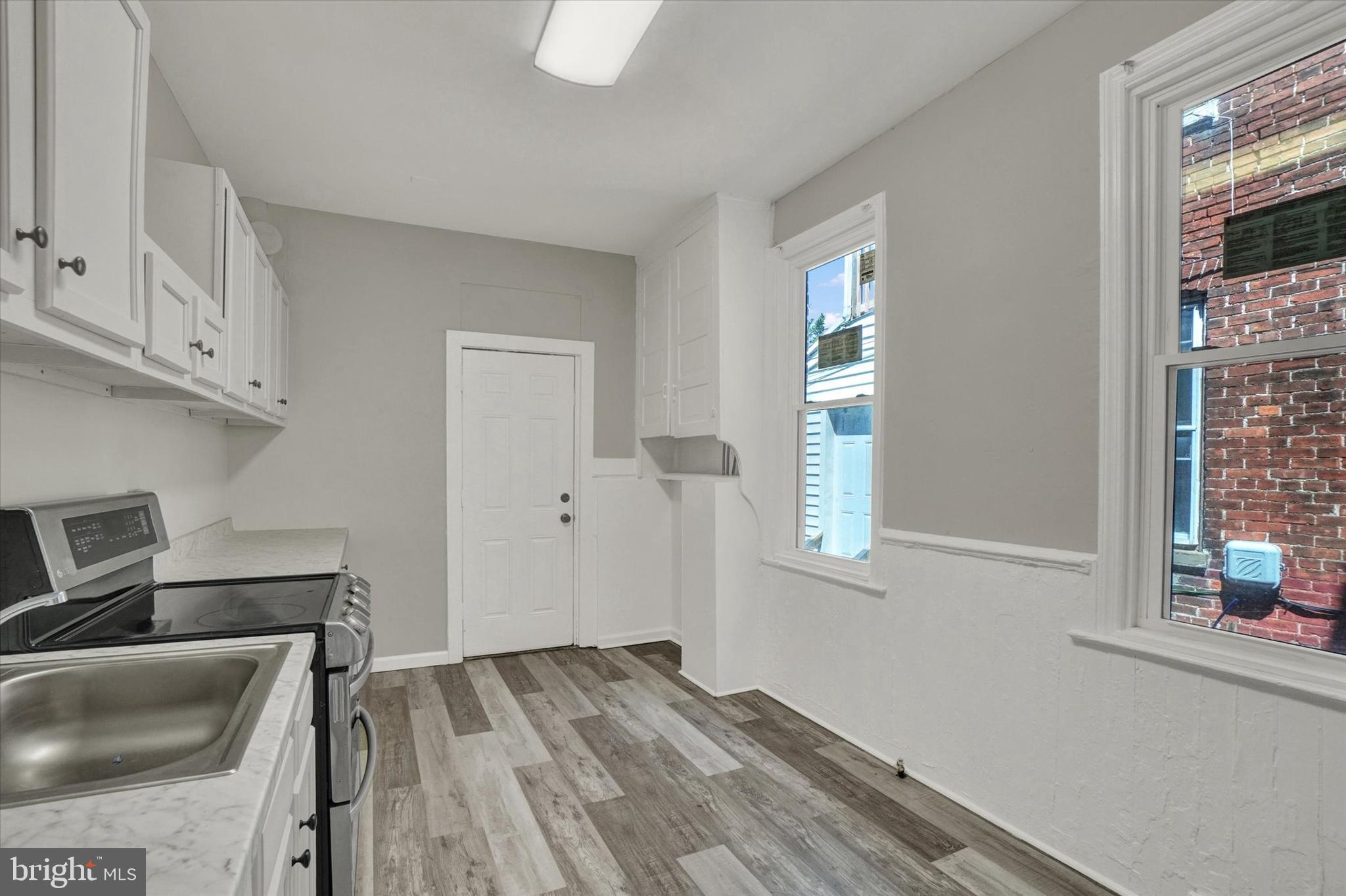 WARD 11 - Residential