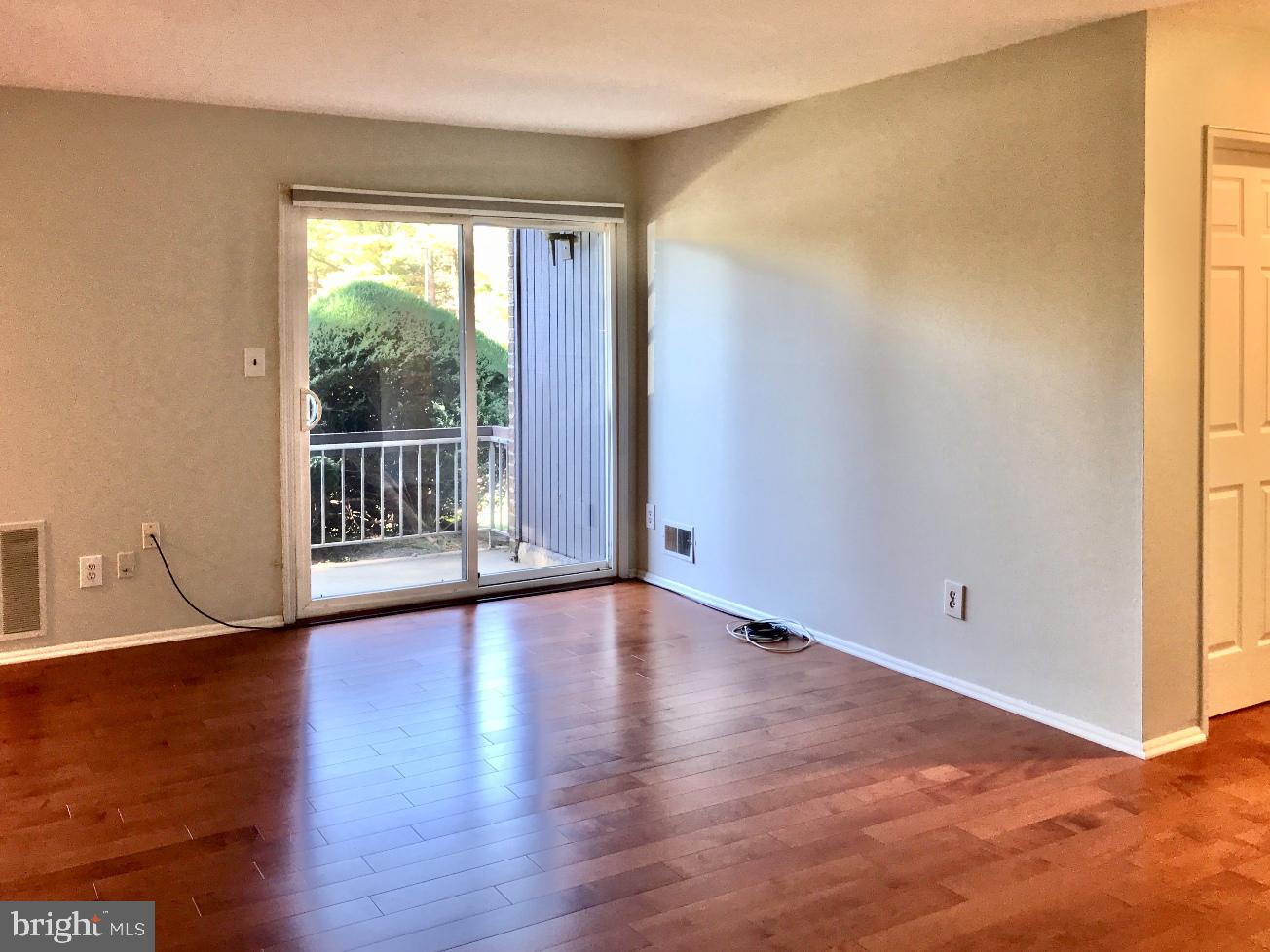 1212 COUNTRY MILL DRIVE