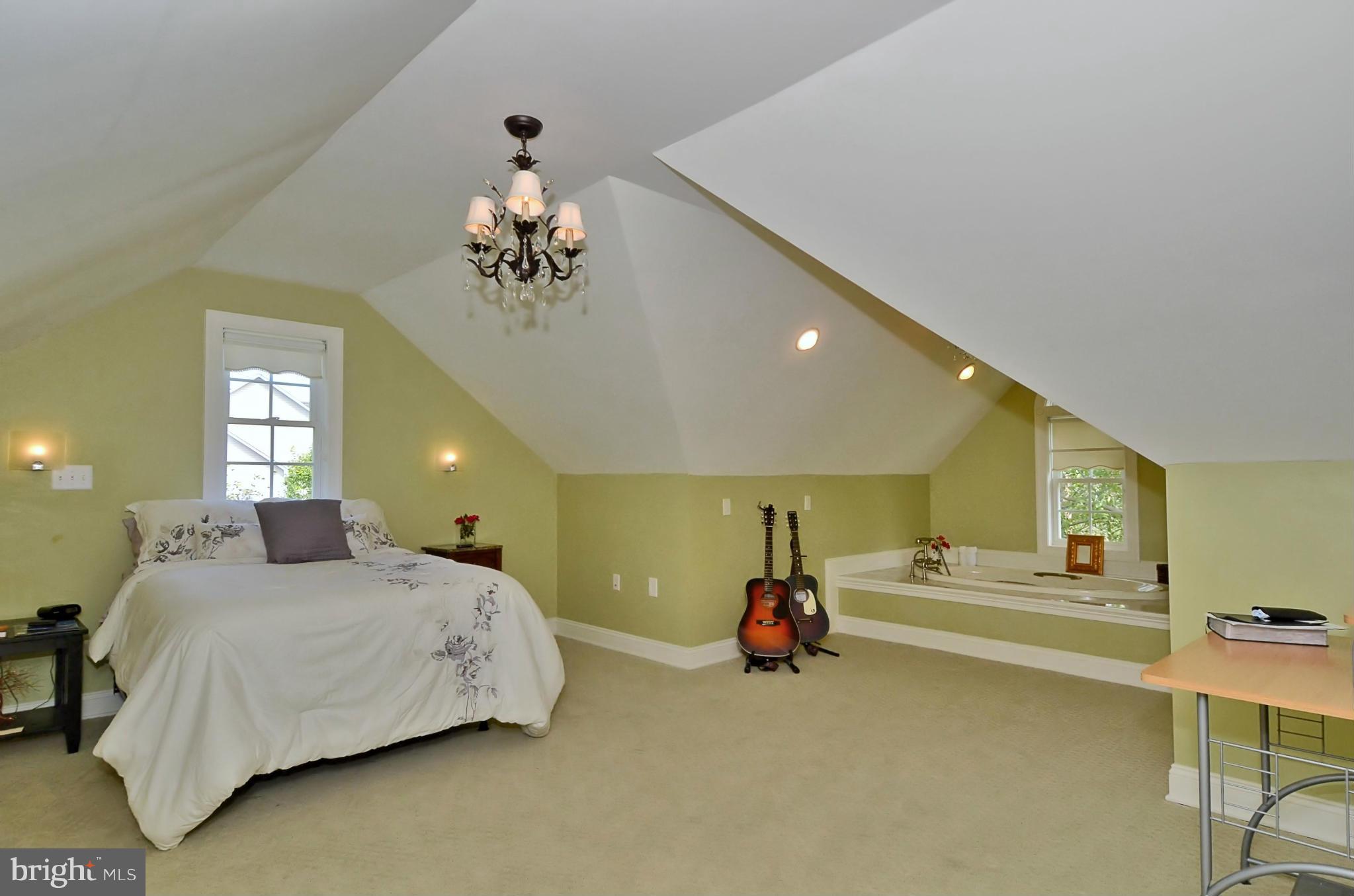 DOBBINS CREEK HAMLET - Residential