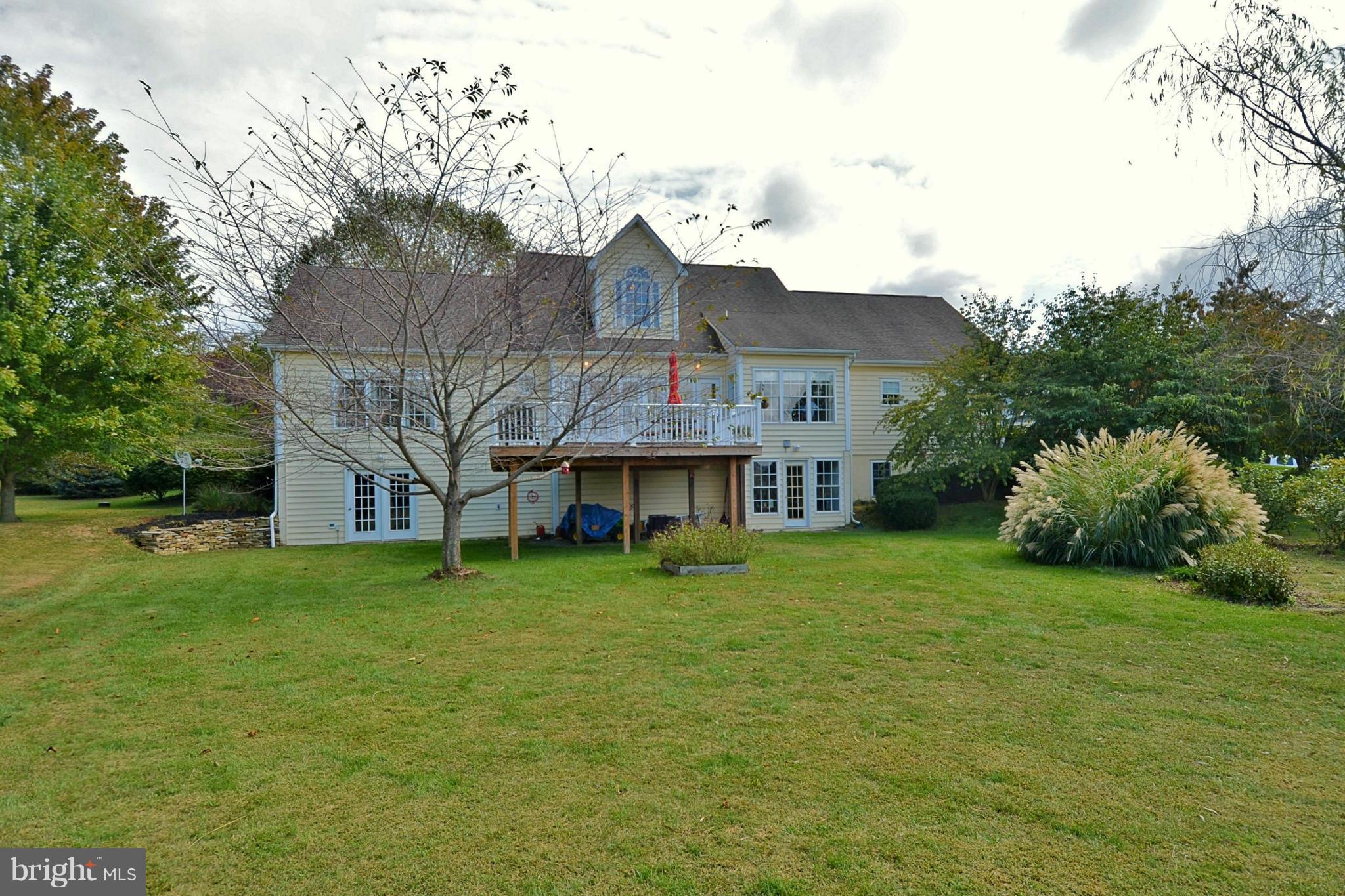 DOBBINS CREEK HAMLET - Residential