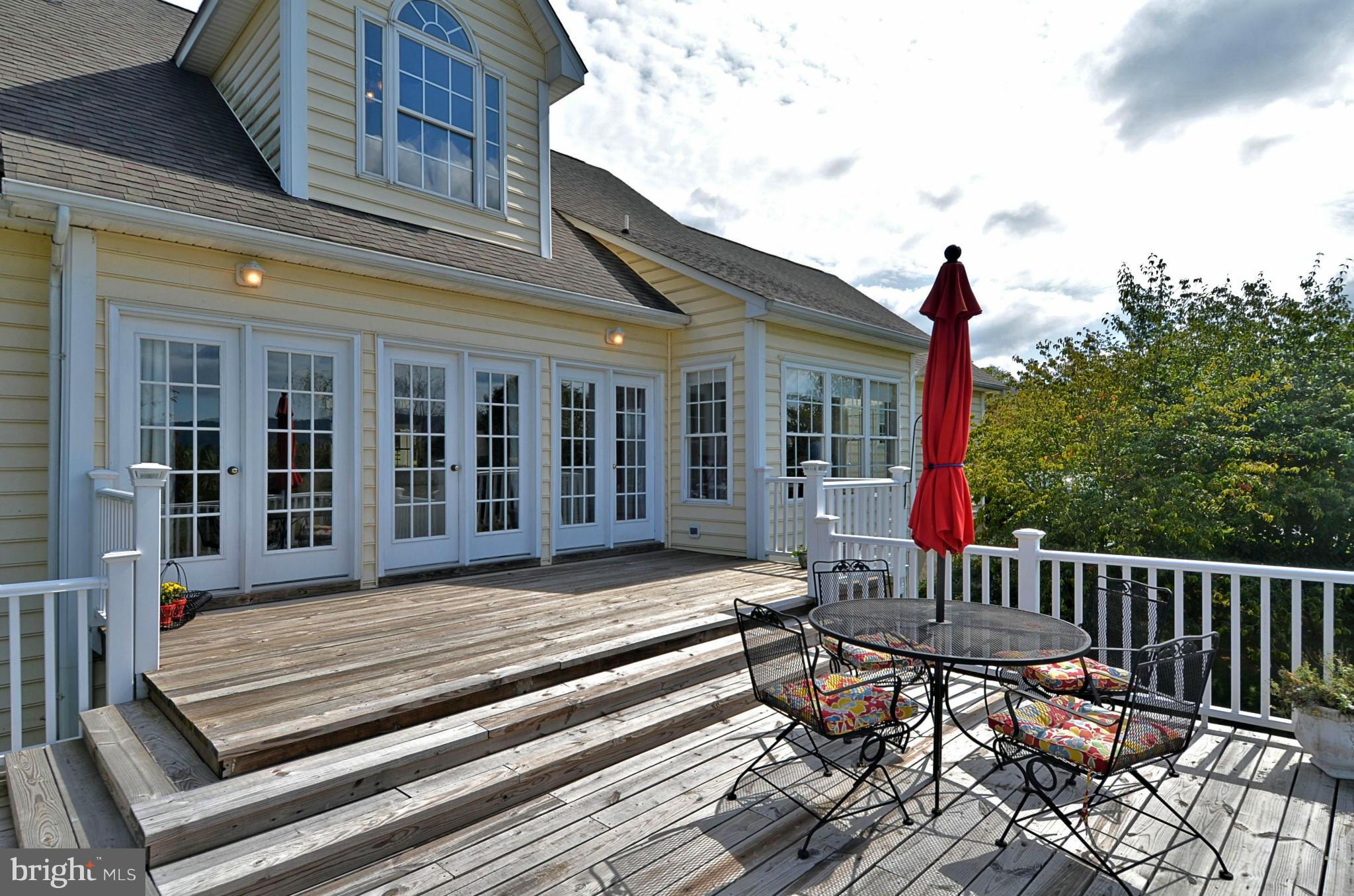 DOBBINS CREEK HAMLET - Residential