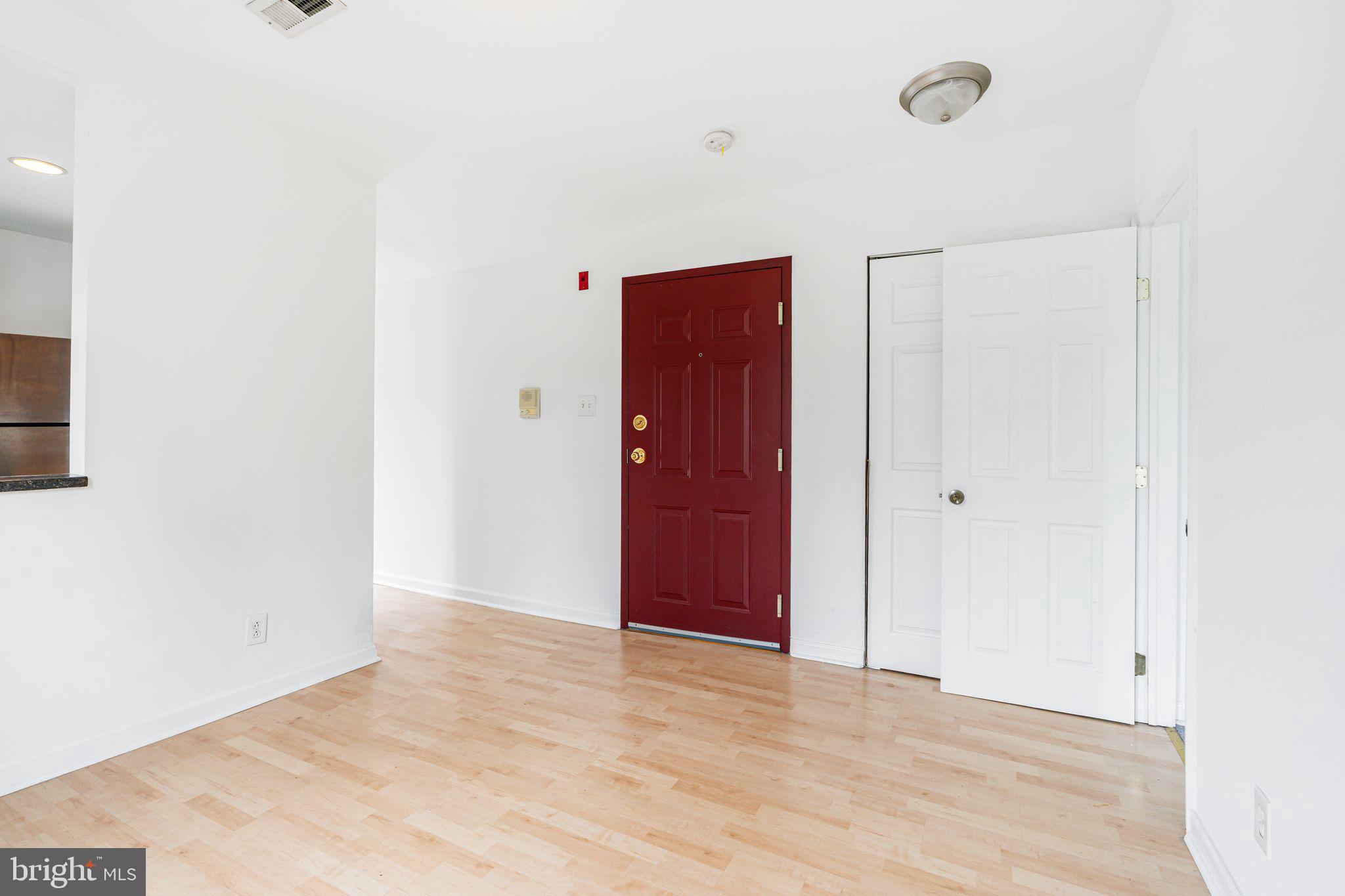 GRADUATE HOSPITAL - Residential