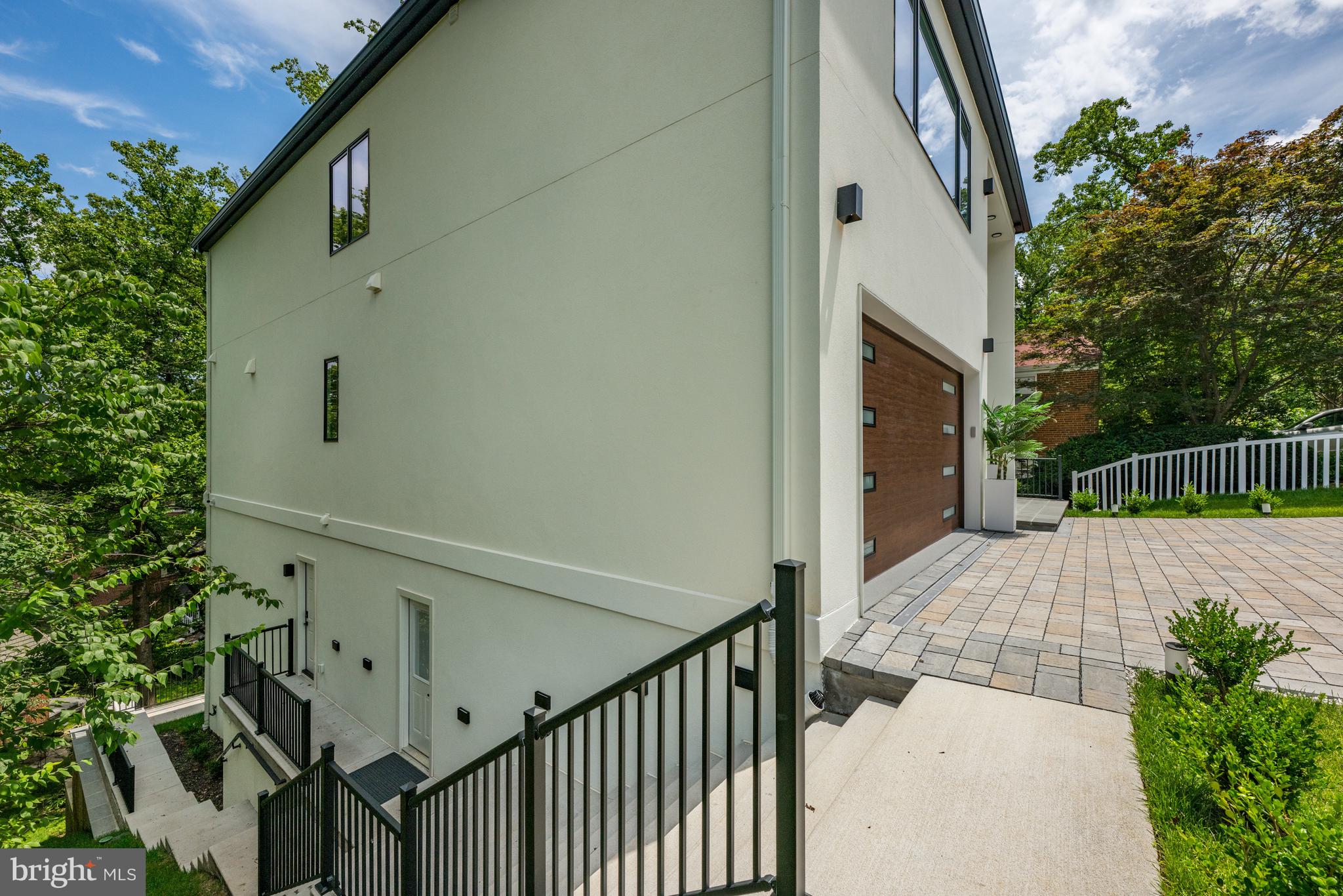 DONALDSON RUN - Residential