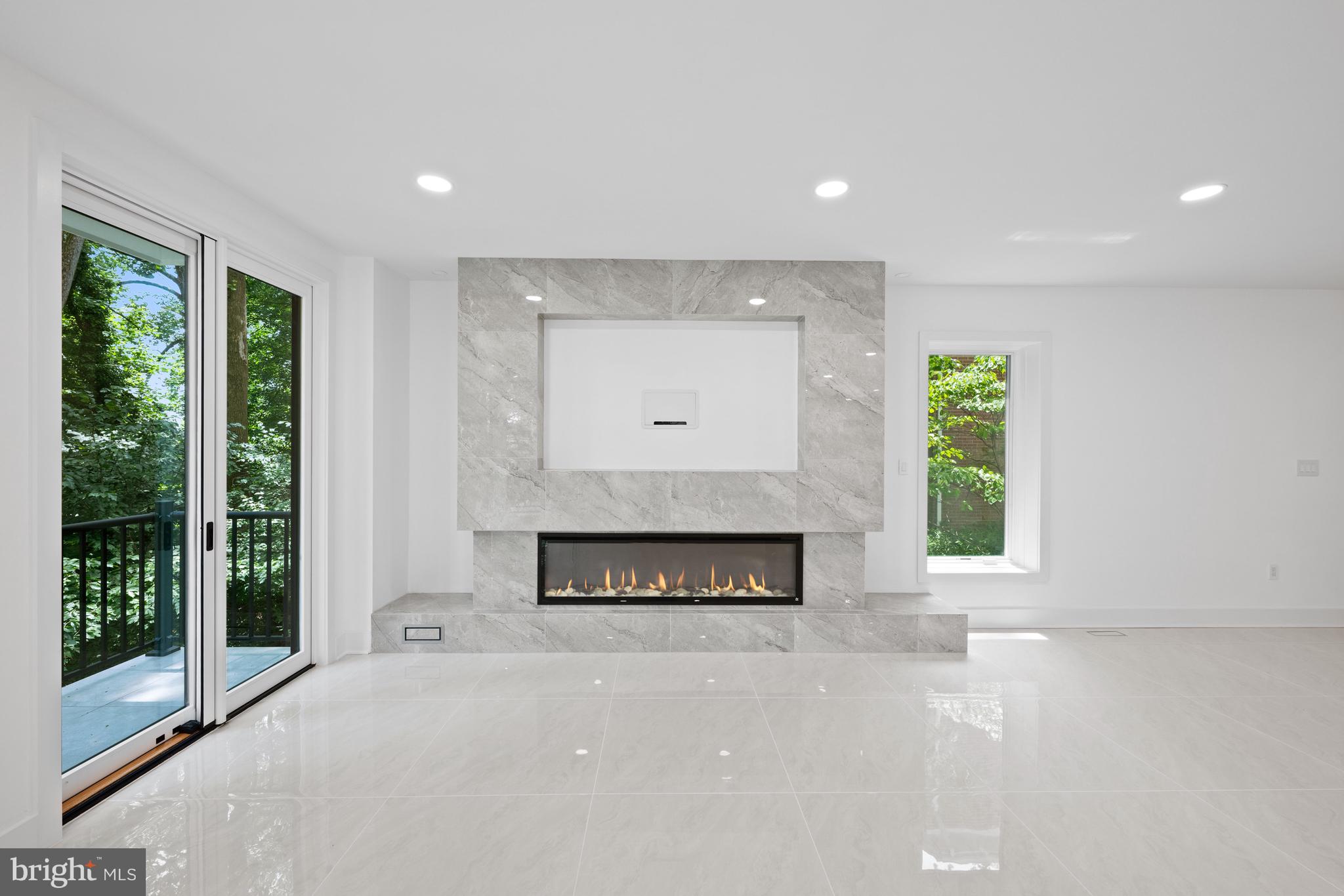 DONALDSON RUN - Residential