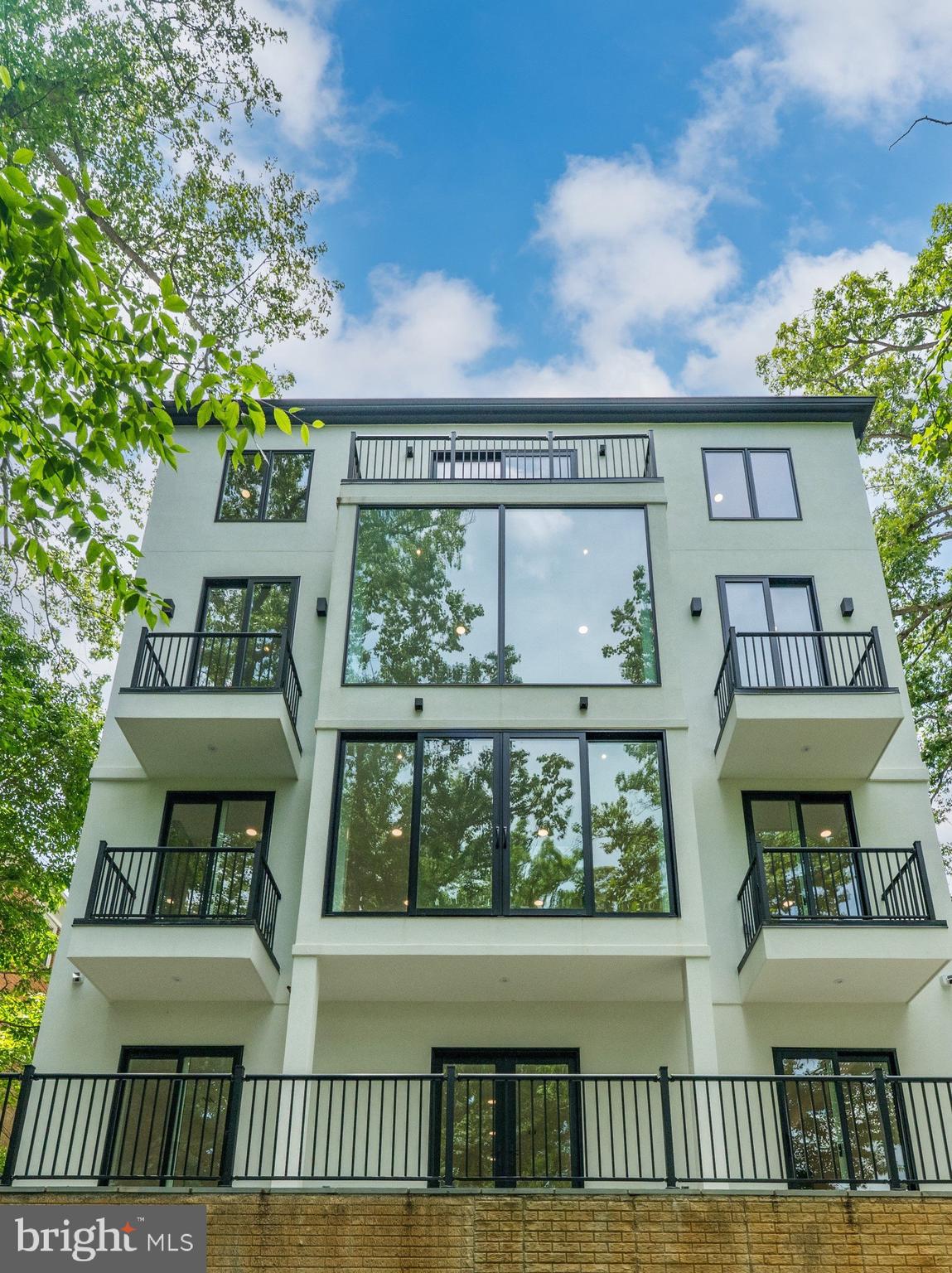 DONALDSON RUN - Residential