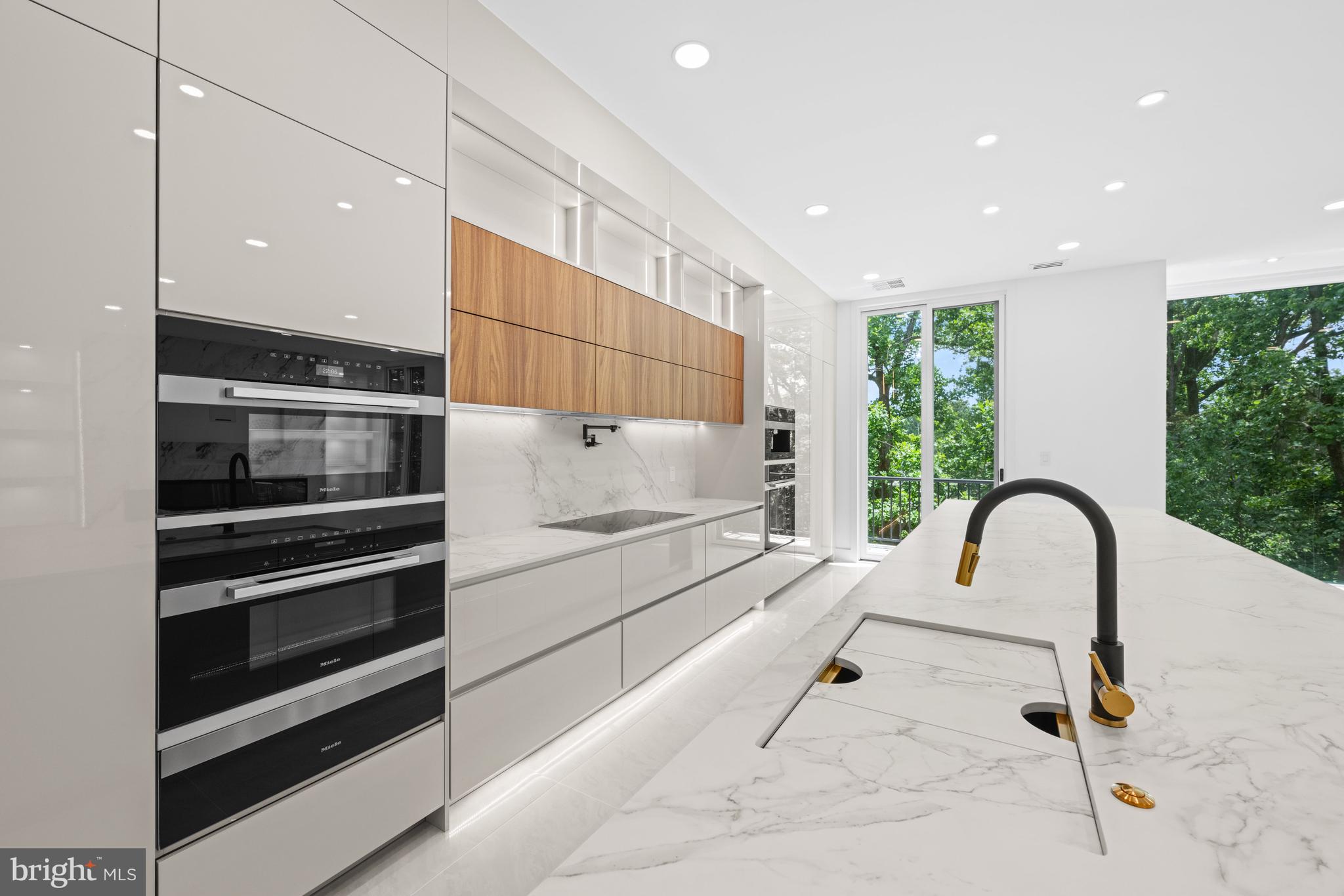 DONALDSON RUN - Residential