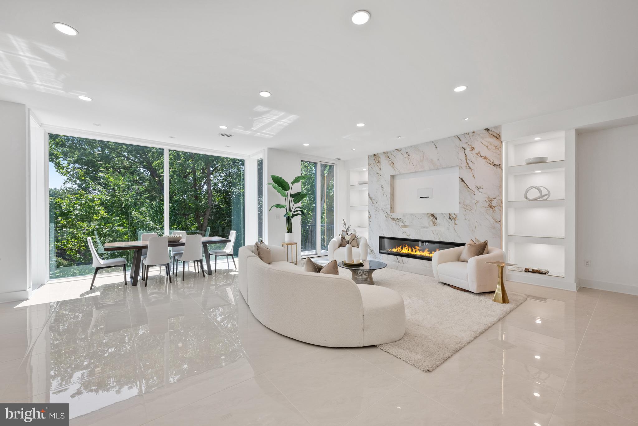 DONALDSON RUN - Residential