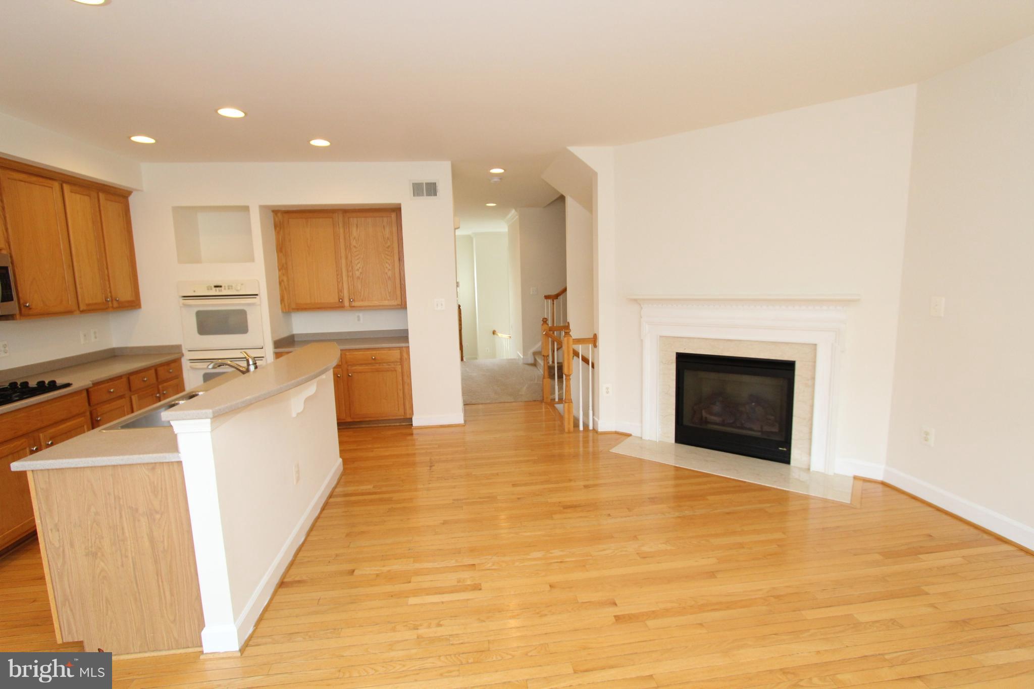 BELMONT BAY - Residential Lease